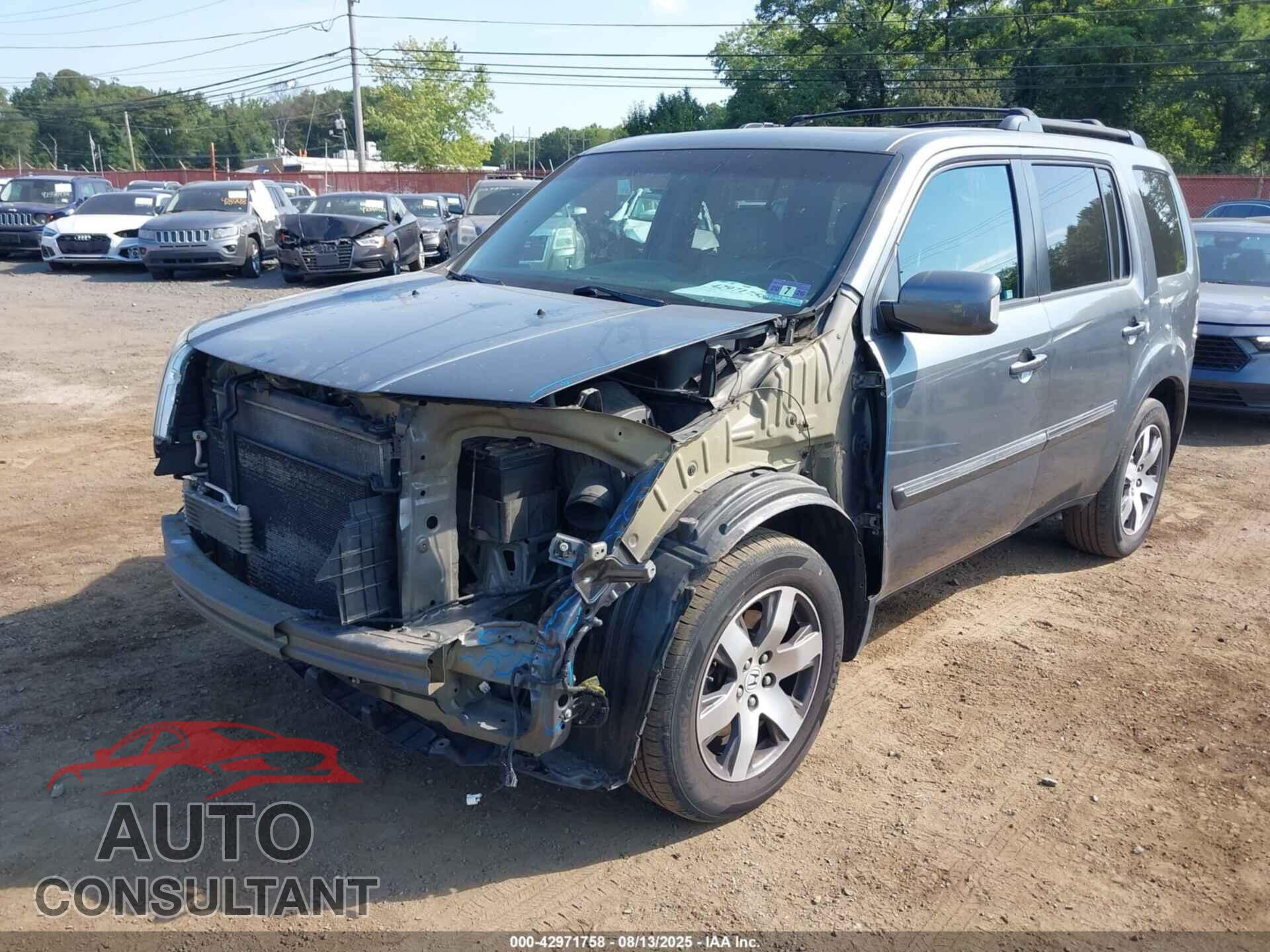 HONDA PILOT 2013 - 5FNYF4H95DB061749