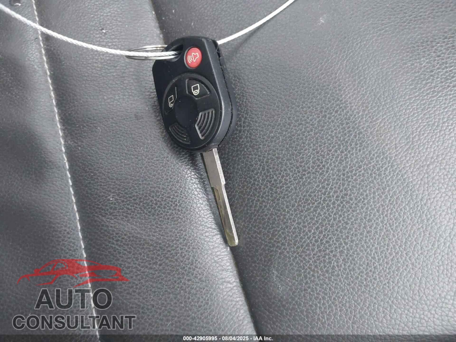 FORD ESCAPE 2016 - 1FMCU0GX7GUB88616