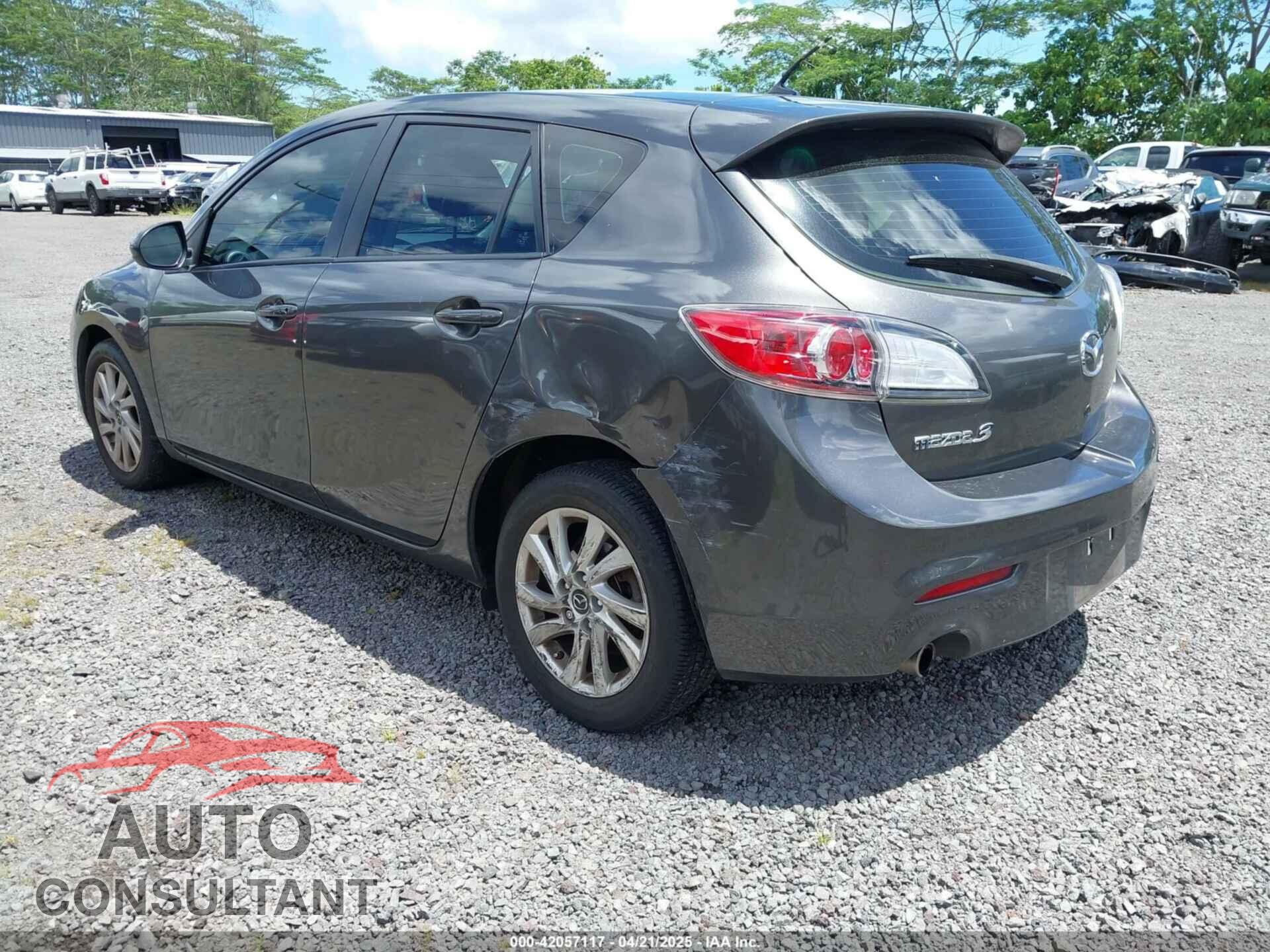 MAZDA MAZDA3 2013 - JM1BL1L71D1784512