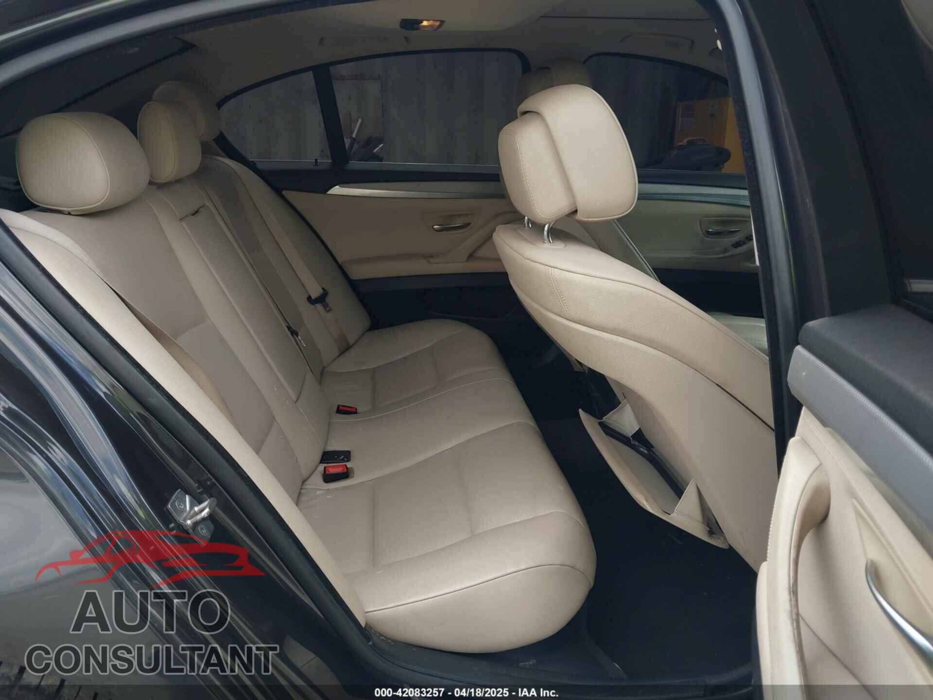 BMW 528I 2012 - WBAXG5C52CDW24312