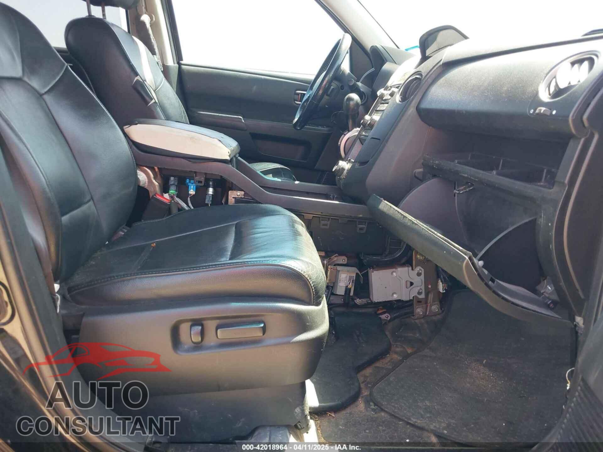 HONDA PILOT 2014 - 5FNYF3H98EB022651