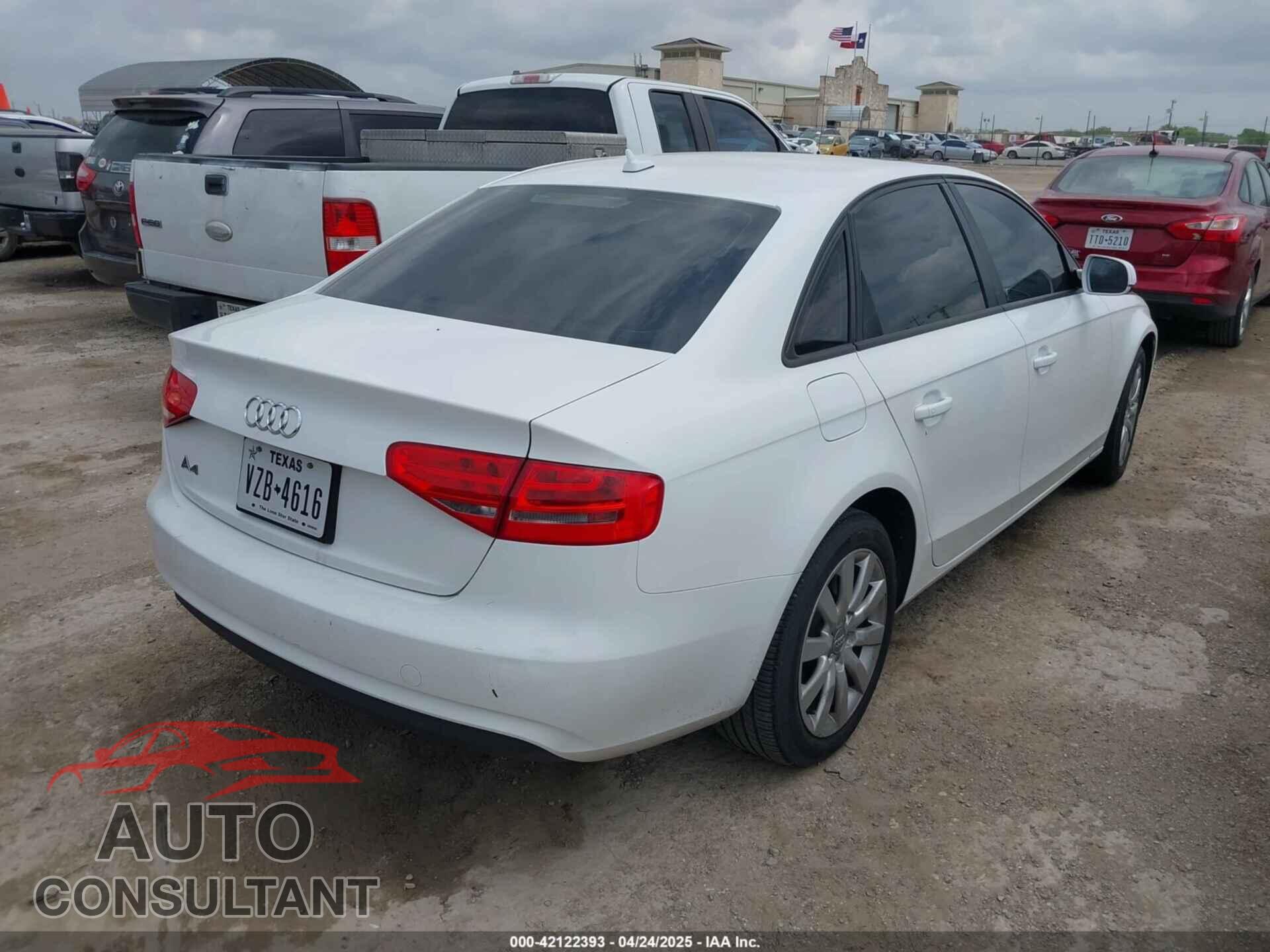 AUDI A4 2014 - WAUAFAFL4EN033990