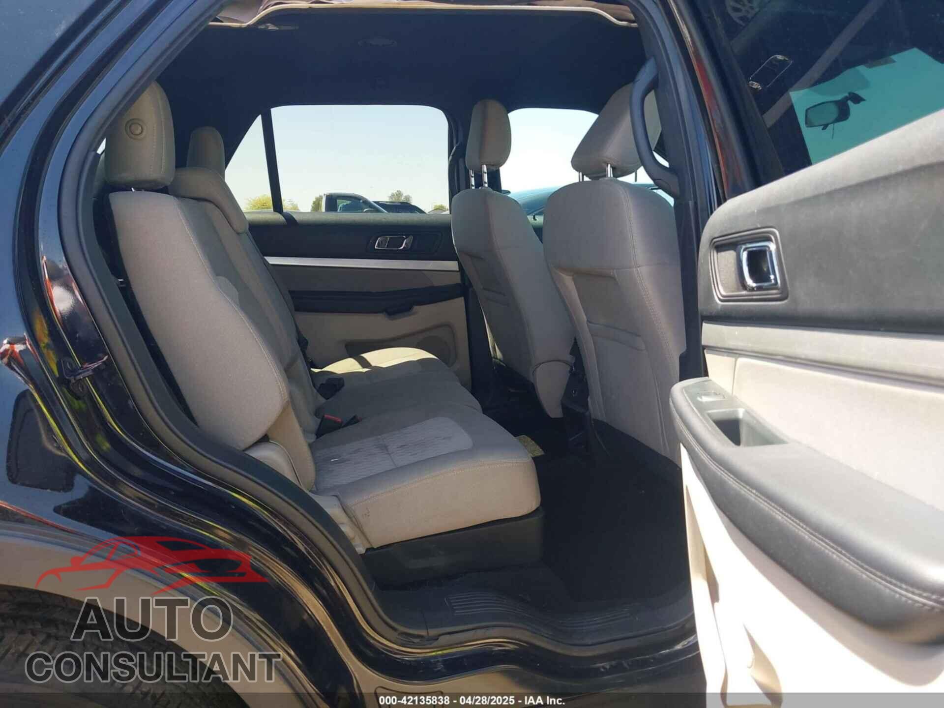 FORD EXPLORER 2018 - 1FM5K7B81JGC72864