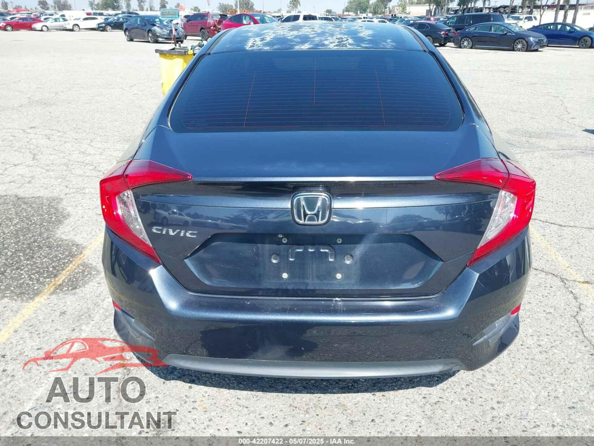 HONDA CIVIC 2018 - 2HGFC2F52JH523423