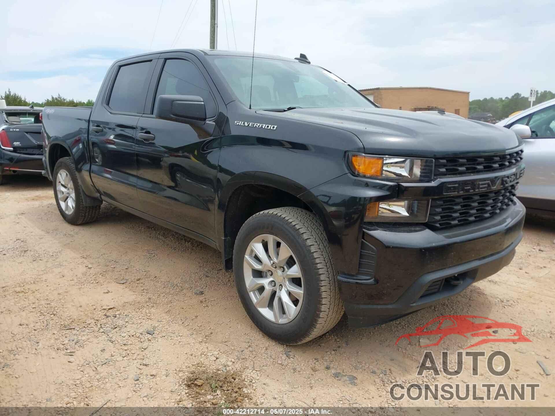 CHEVROLET SILVERADO 1500 2020 - 1GCPYBEH9LZ205981