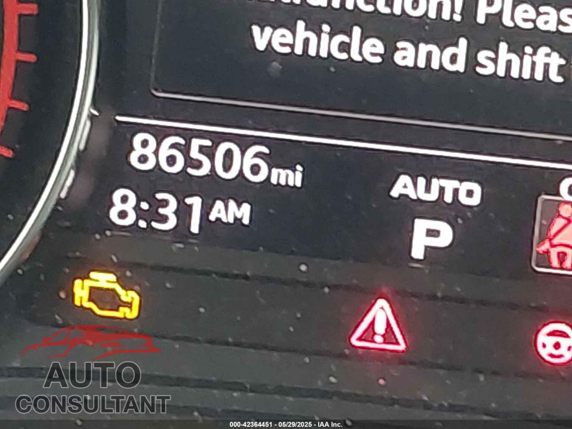 AUDI A4 2018 - WAUDNAF46JN005255
