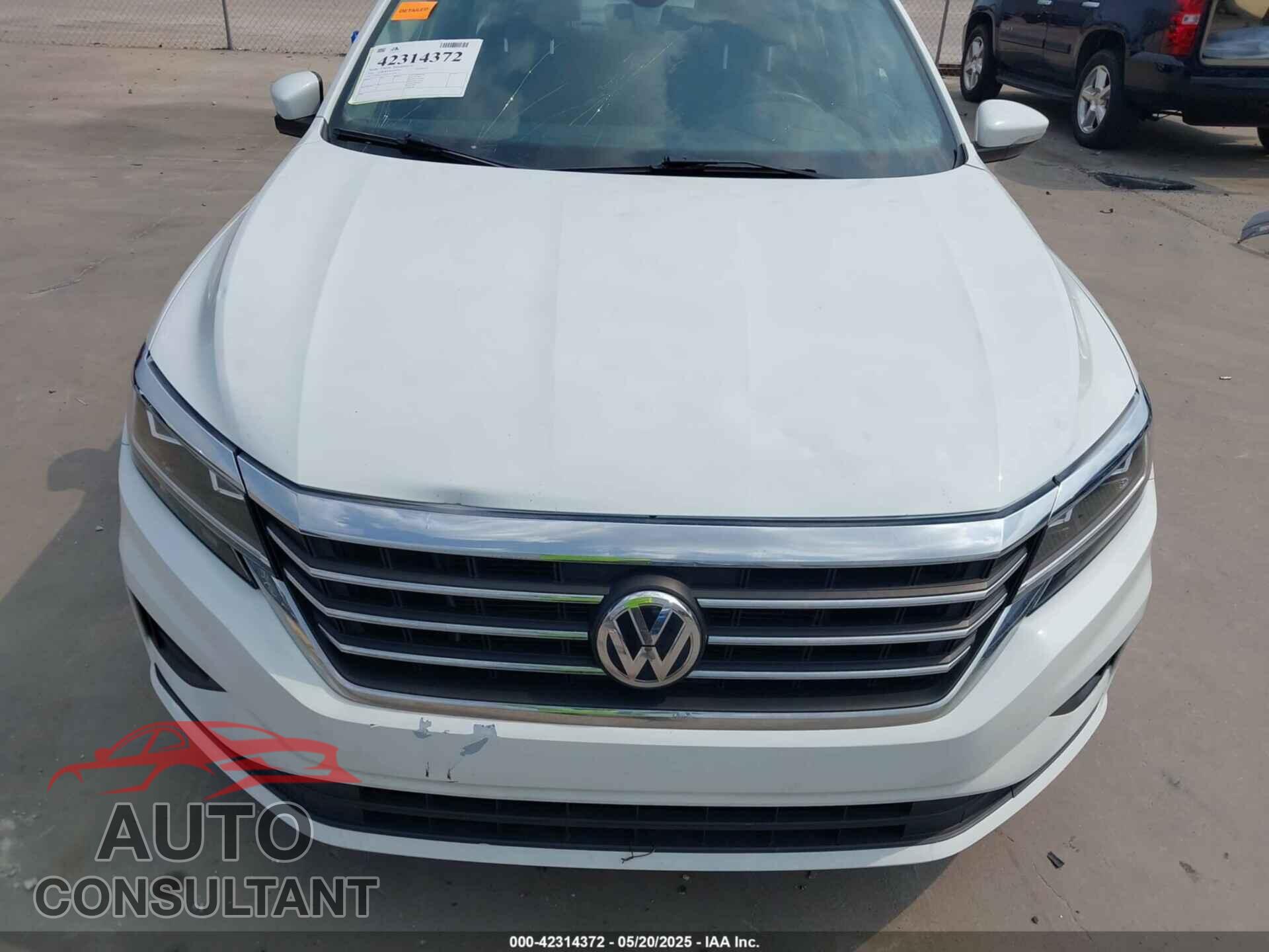 VOLKSWAGEN PASSAT 2021 - 1VWSA7A32MC014376