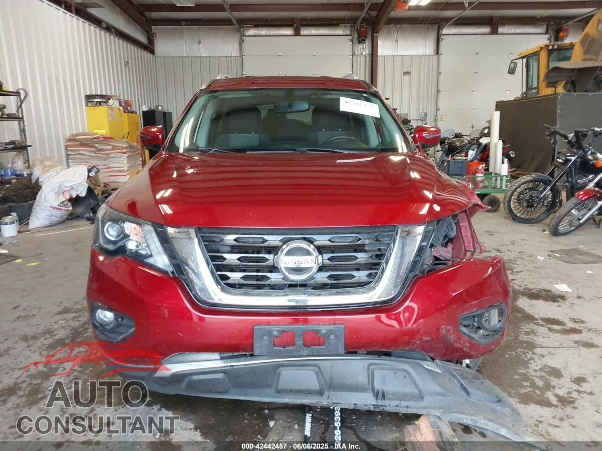 NISSAN PATHFINDER 2018 - 5N1DR2MM4JC649974