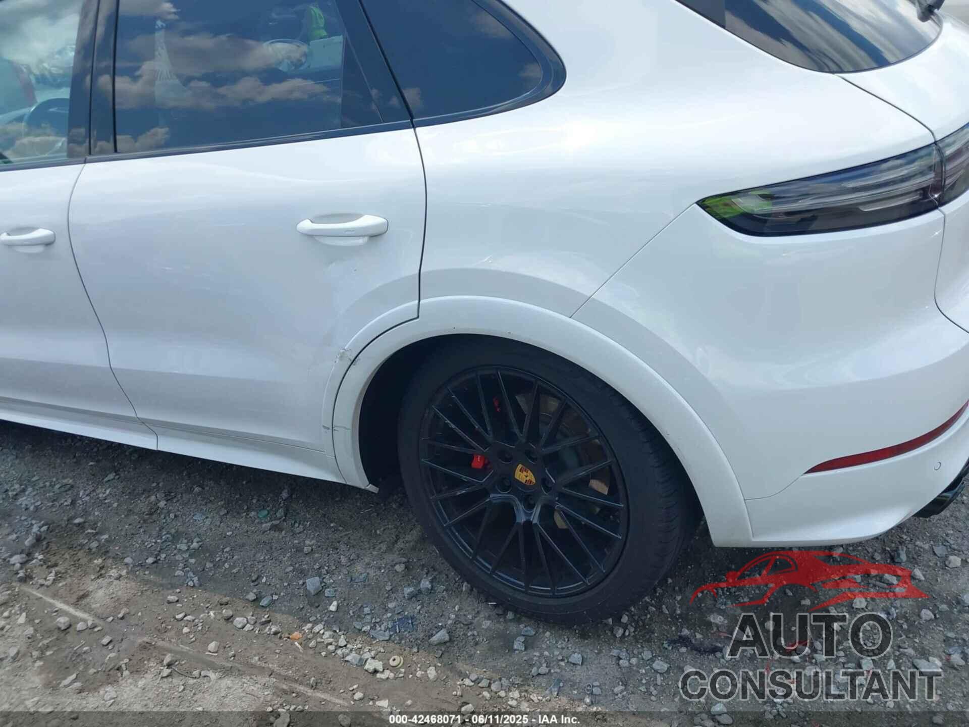 PORSCHE CAYENNE 2021 - WP1AG2AY8MDA33941