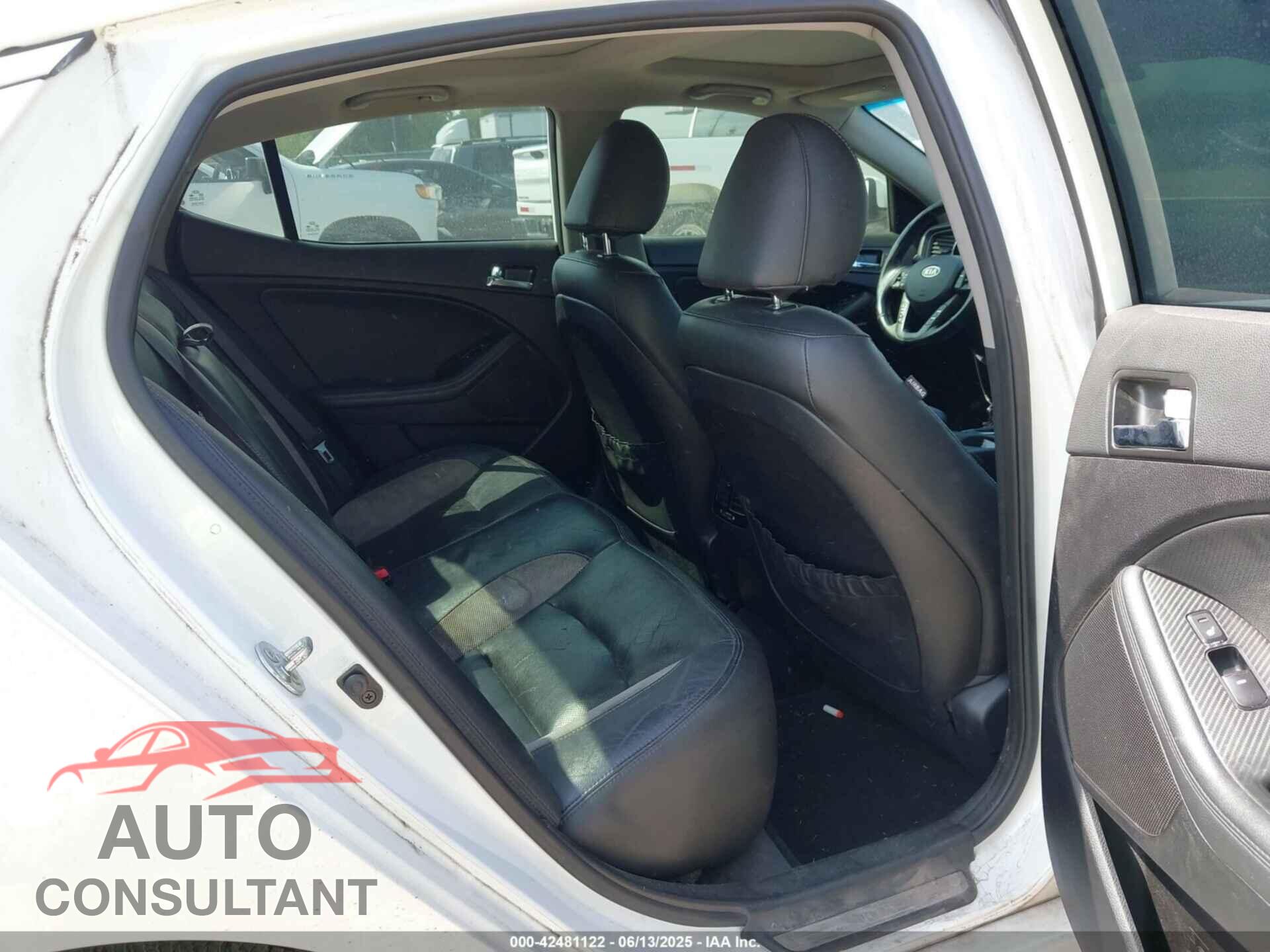 KIA OPTIMA 2012 - 5XXGR4A65CG032606