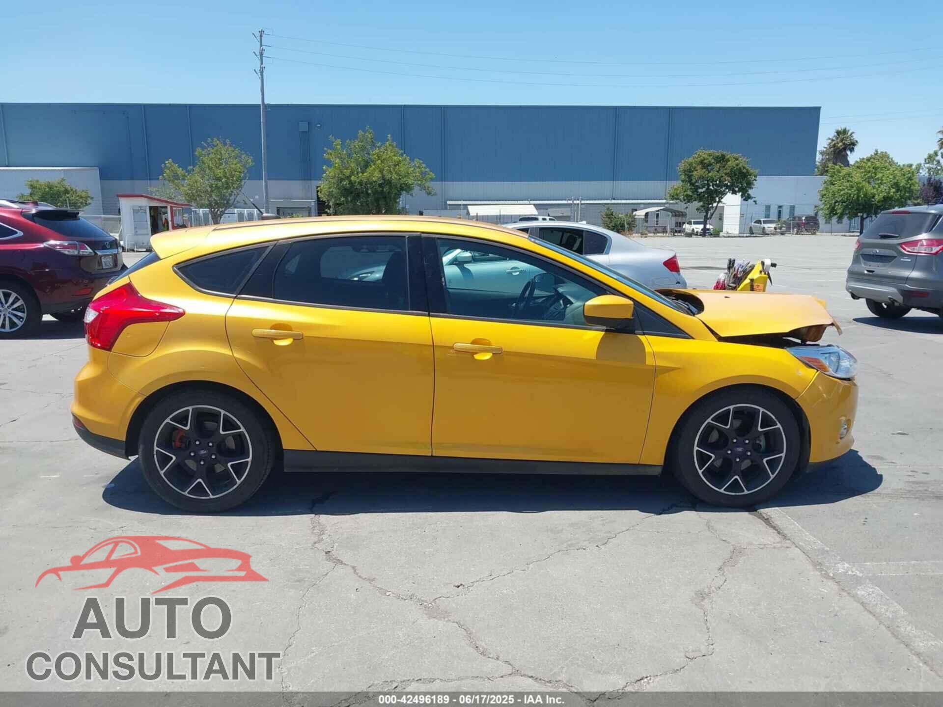 FORD FOCUS 2012 - 1FAHP3K20CL366757