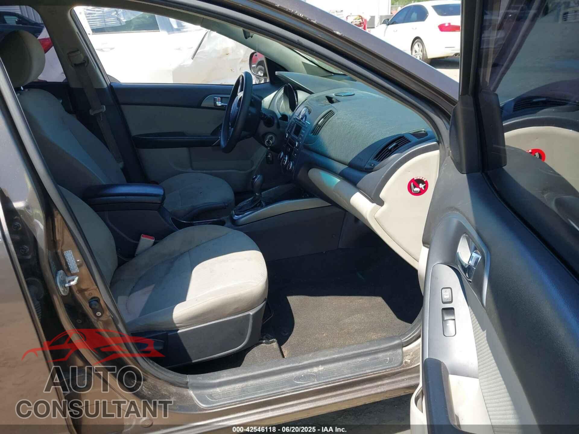 KIA FORTE 2013 - KNAFU4A23D5694078