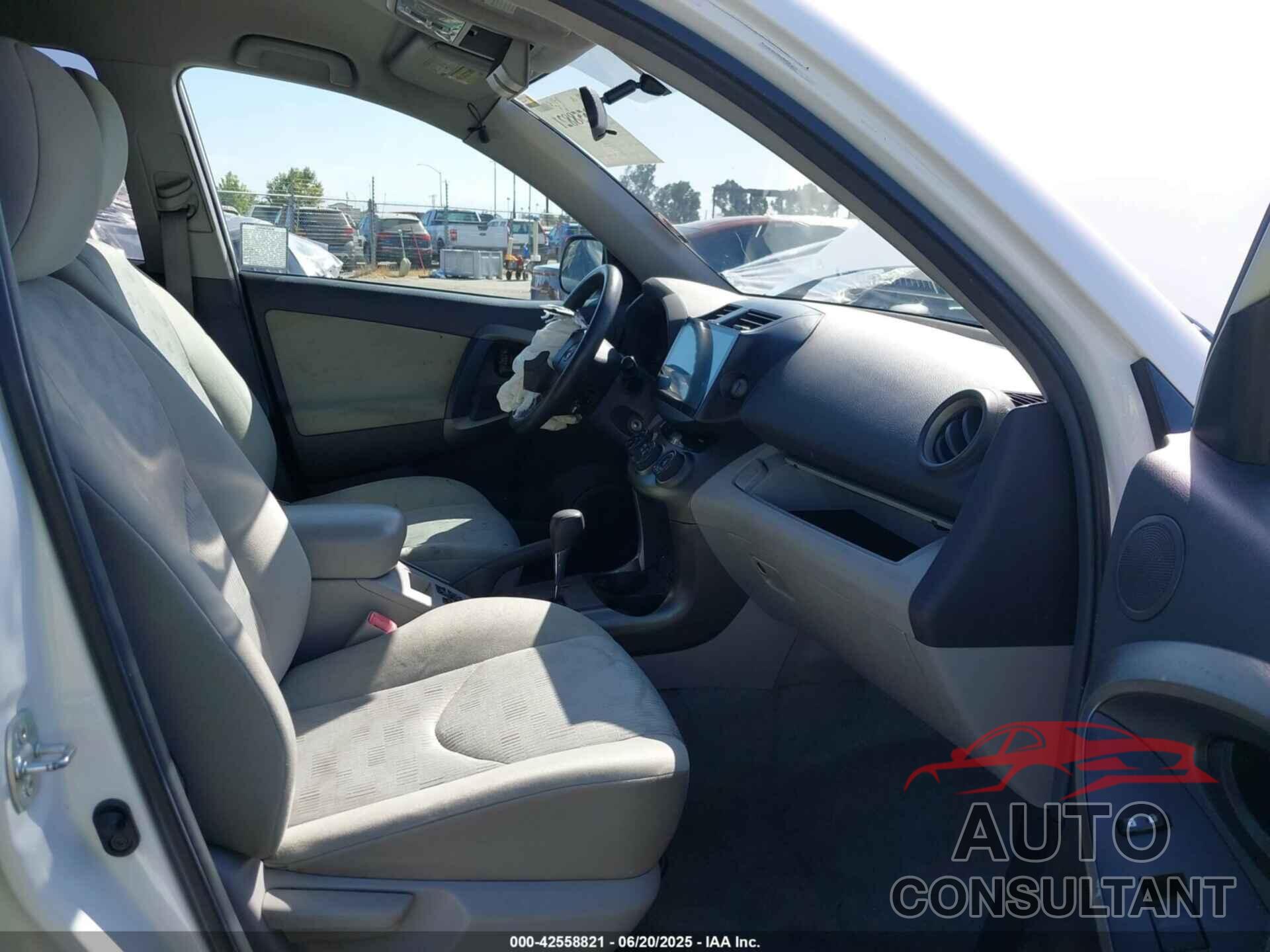 TOYOTA RAV4 2010 - 2T3ZF4DV7AW033836
