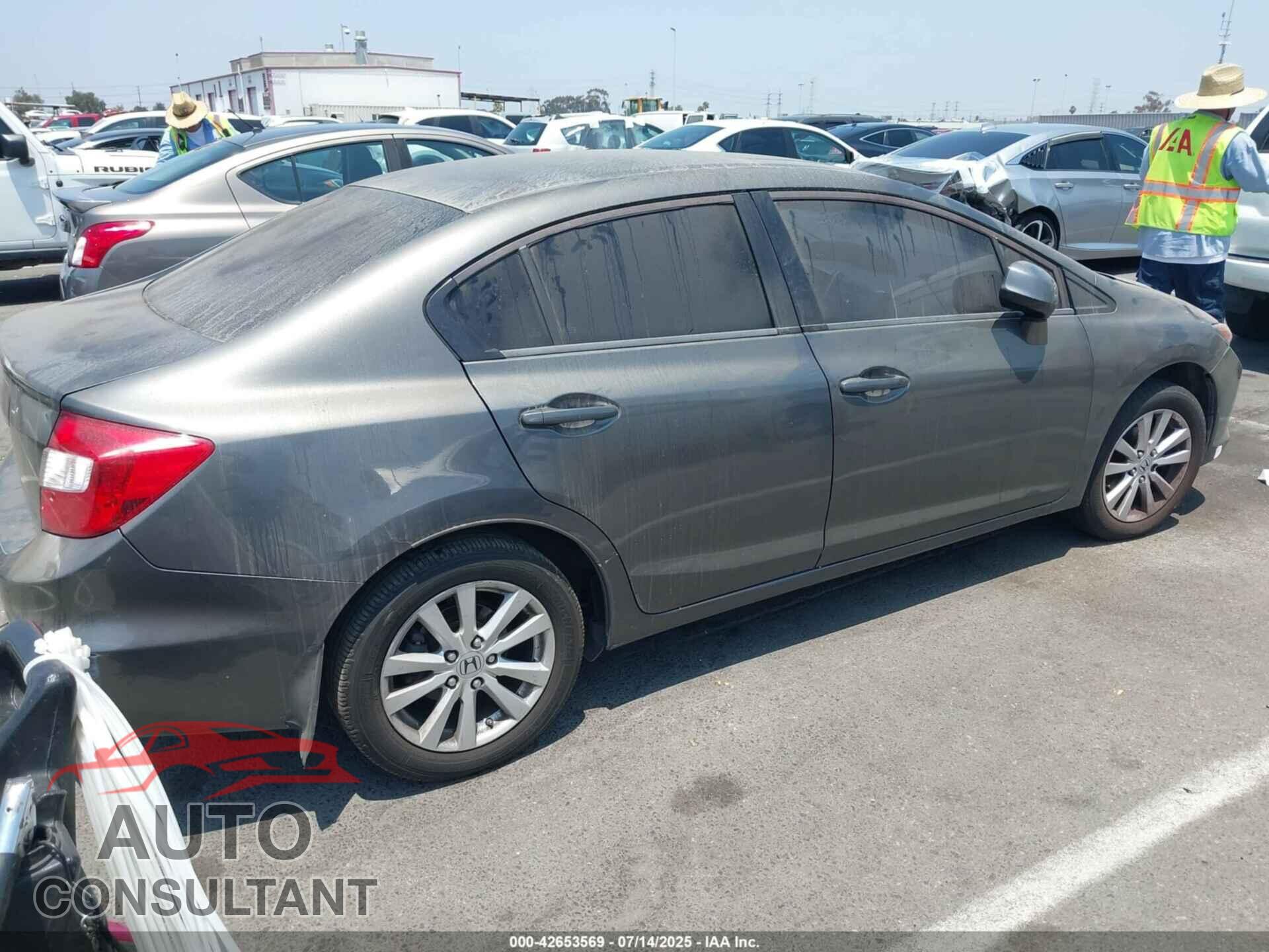 HONDA CIVIC 2012 - 2HGFB2F84CH302924
