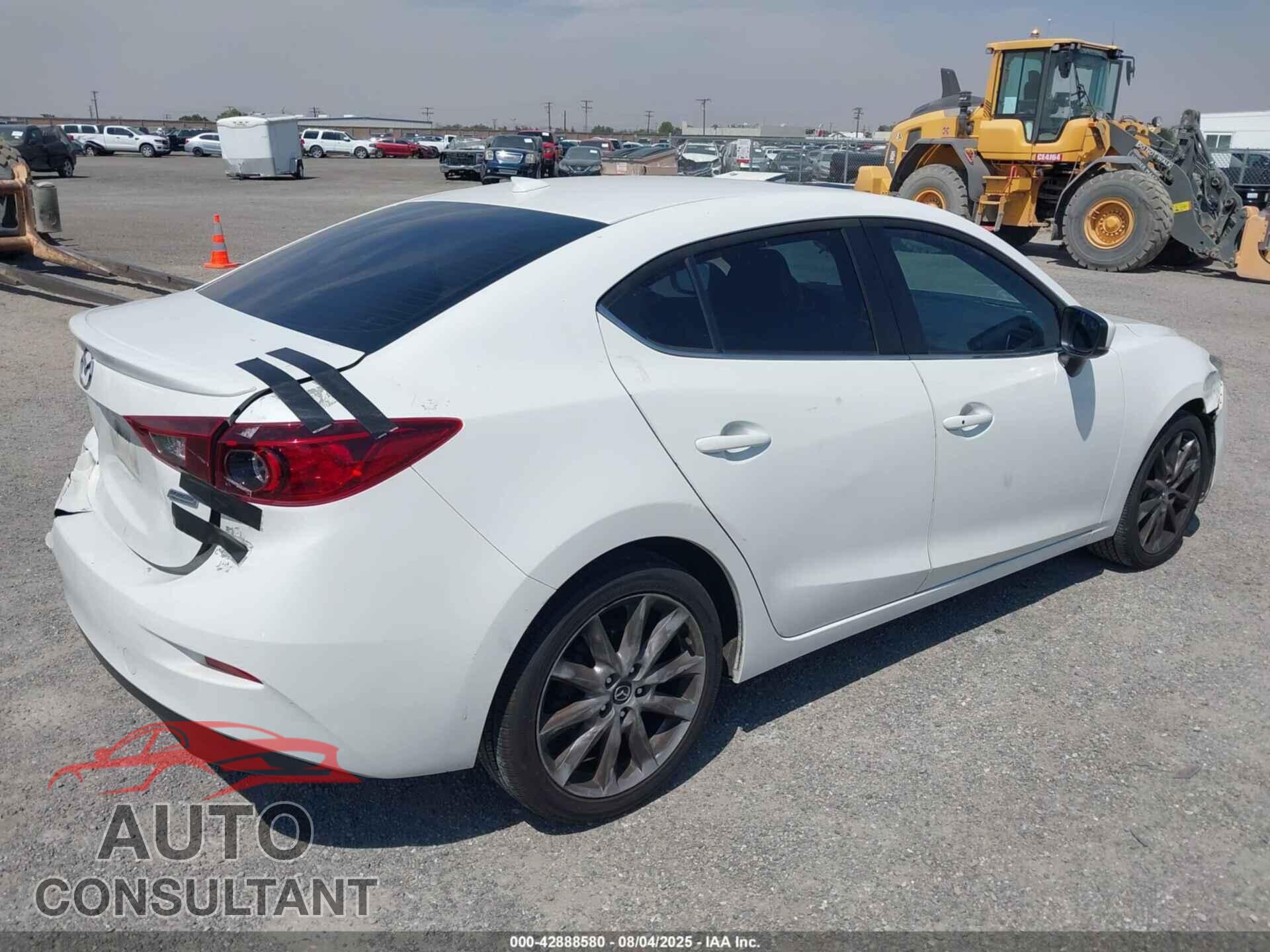 MAZDA MAZDA3 2017 - JM1BN1W32H1138100
