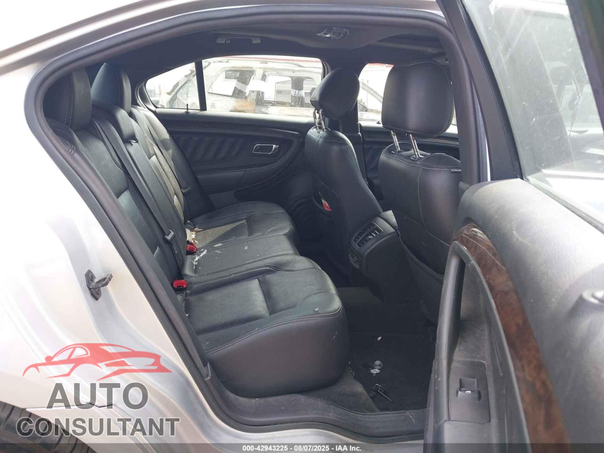 FORD TAURUS 2014 - 1FAHP2F84EG164461