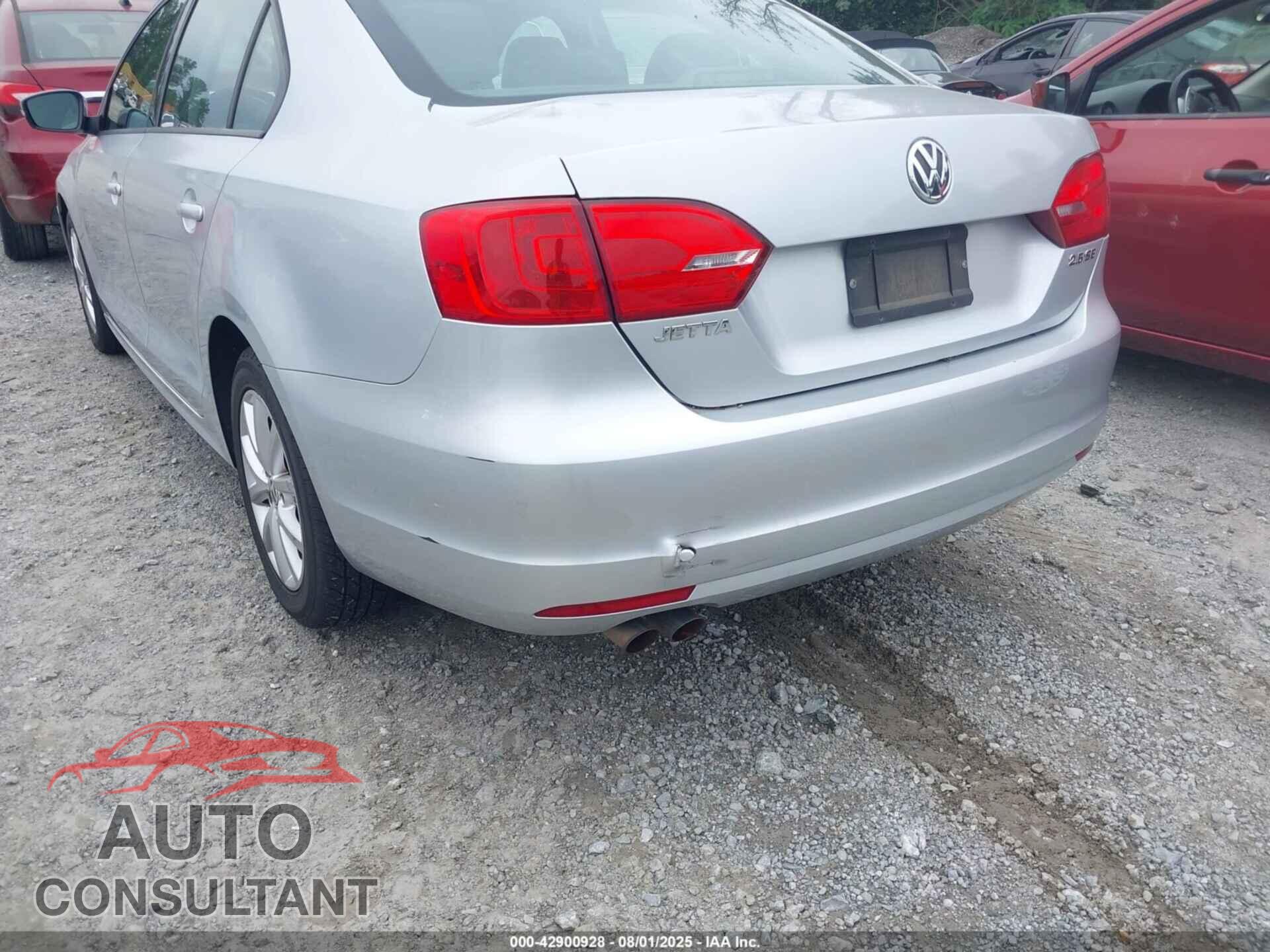 VOLKSWAGEN JETTA 2012 - 3VWDP7AJ5CM417724