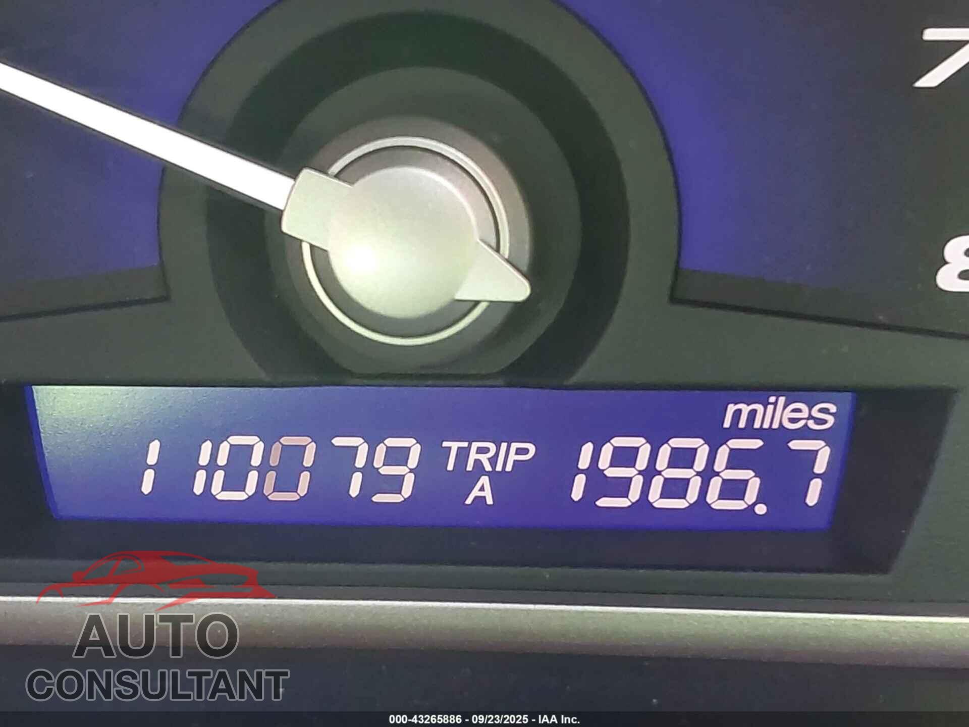 HONDA CIVIC 2010 - 19XFA1F51AE036577