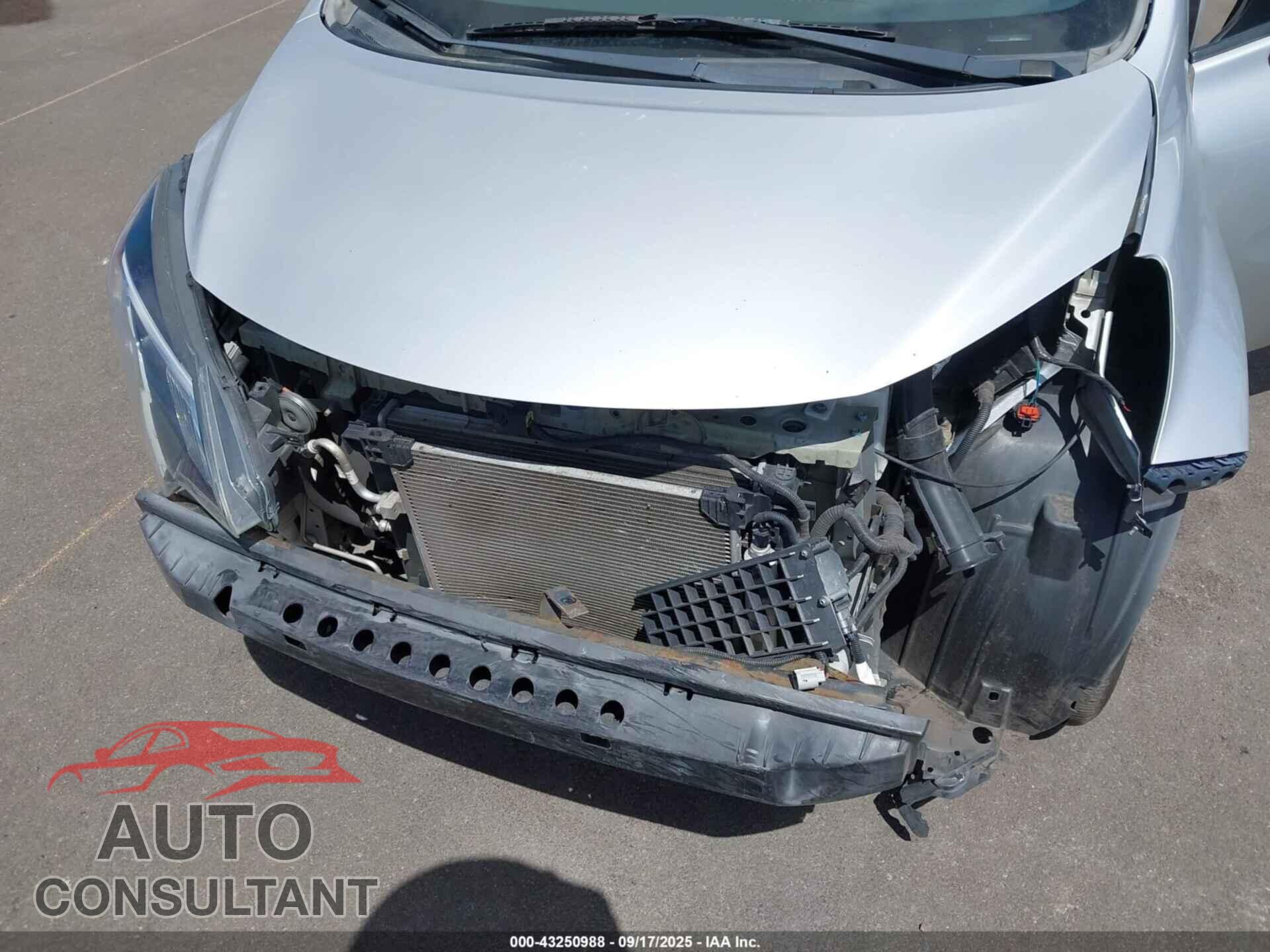 NISSAN VERSA NOTE 2018 - 3N1CE2CP7JL354544