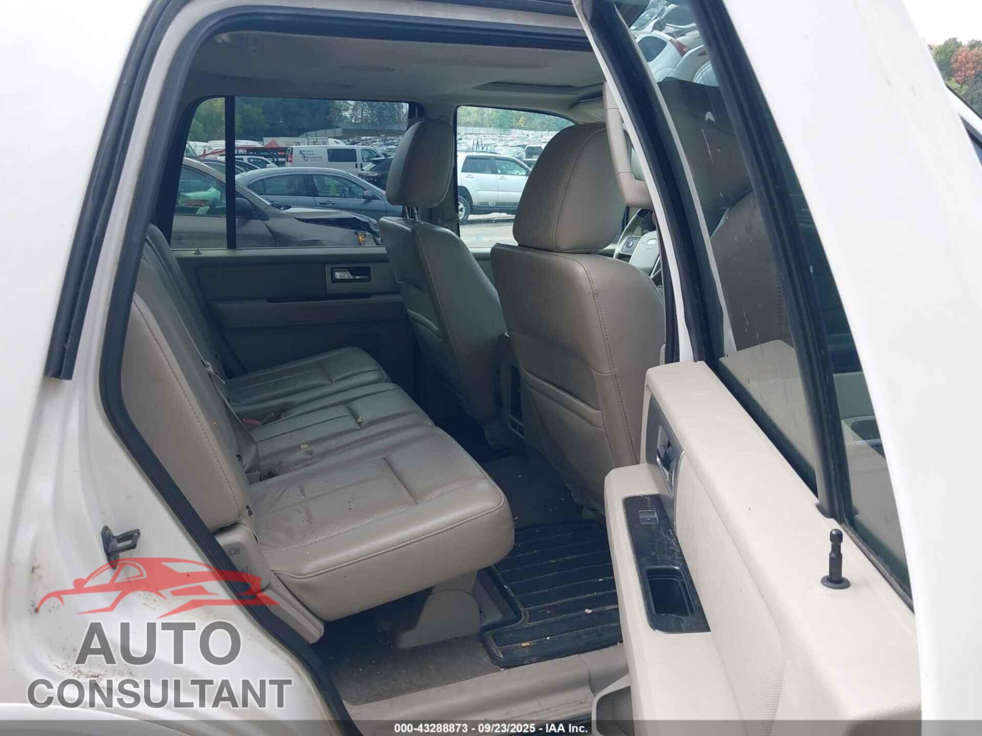FORD EXPEDITION 2012 - 1FMJU2A51CEF09323