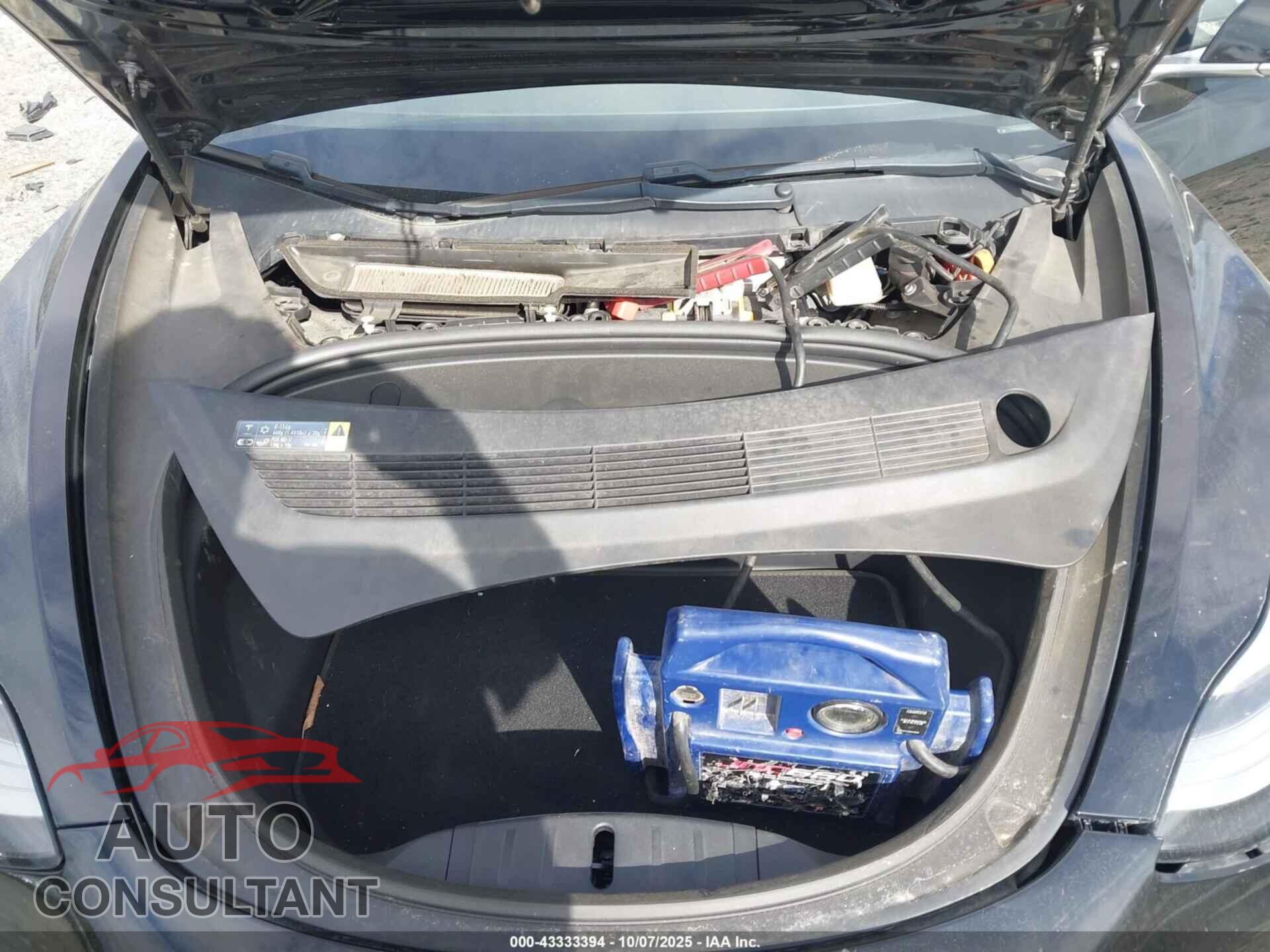 TESLA MODEL 3 2018 - 5YJ3E1EA6JF021041