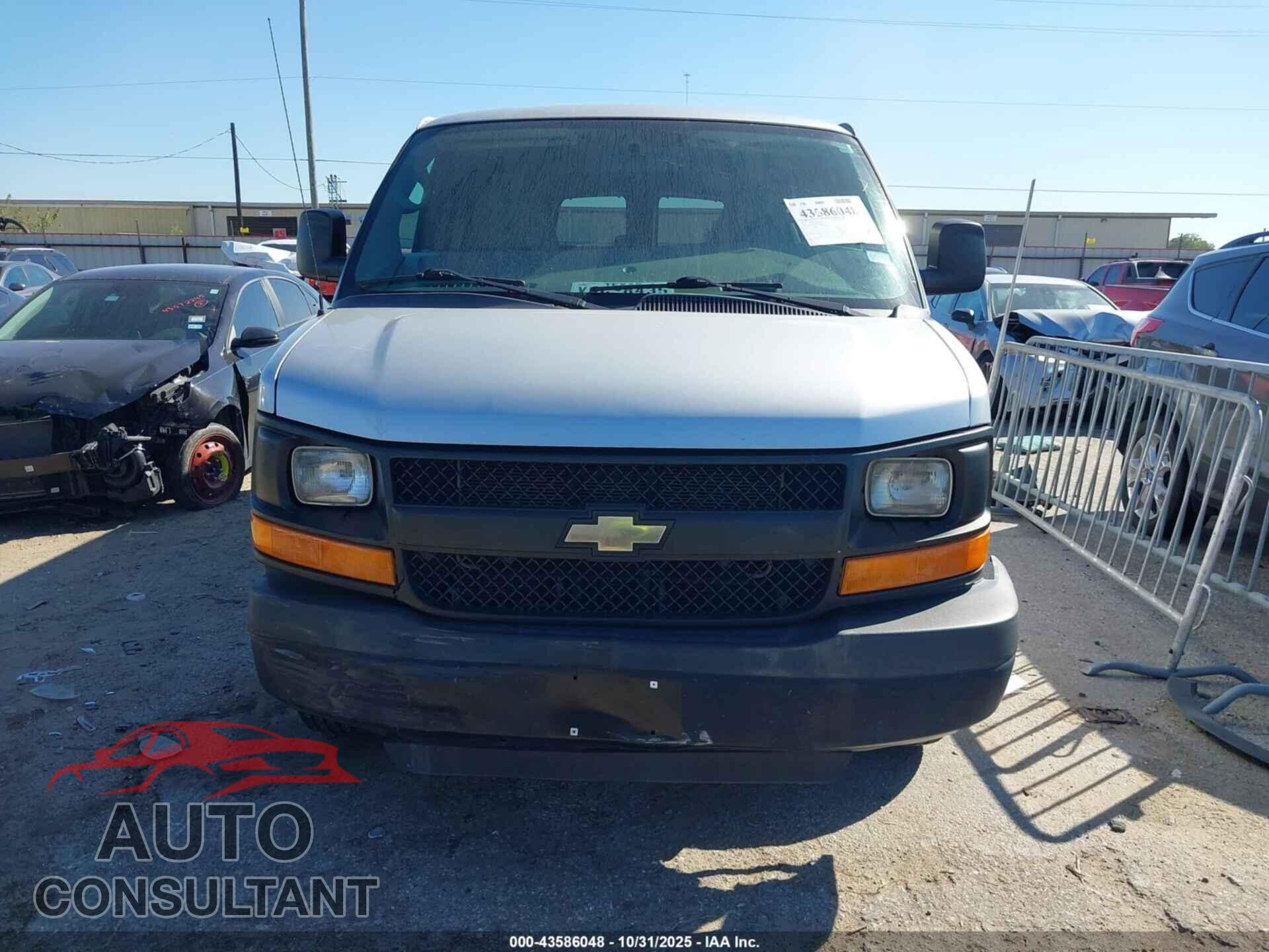 CHEVROLET EXPRESS 2500 2015 - 1GAWGPFF2F1282132
