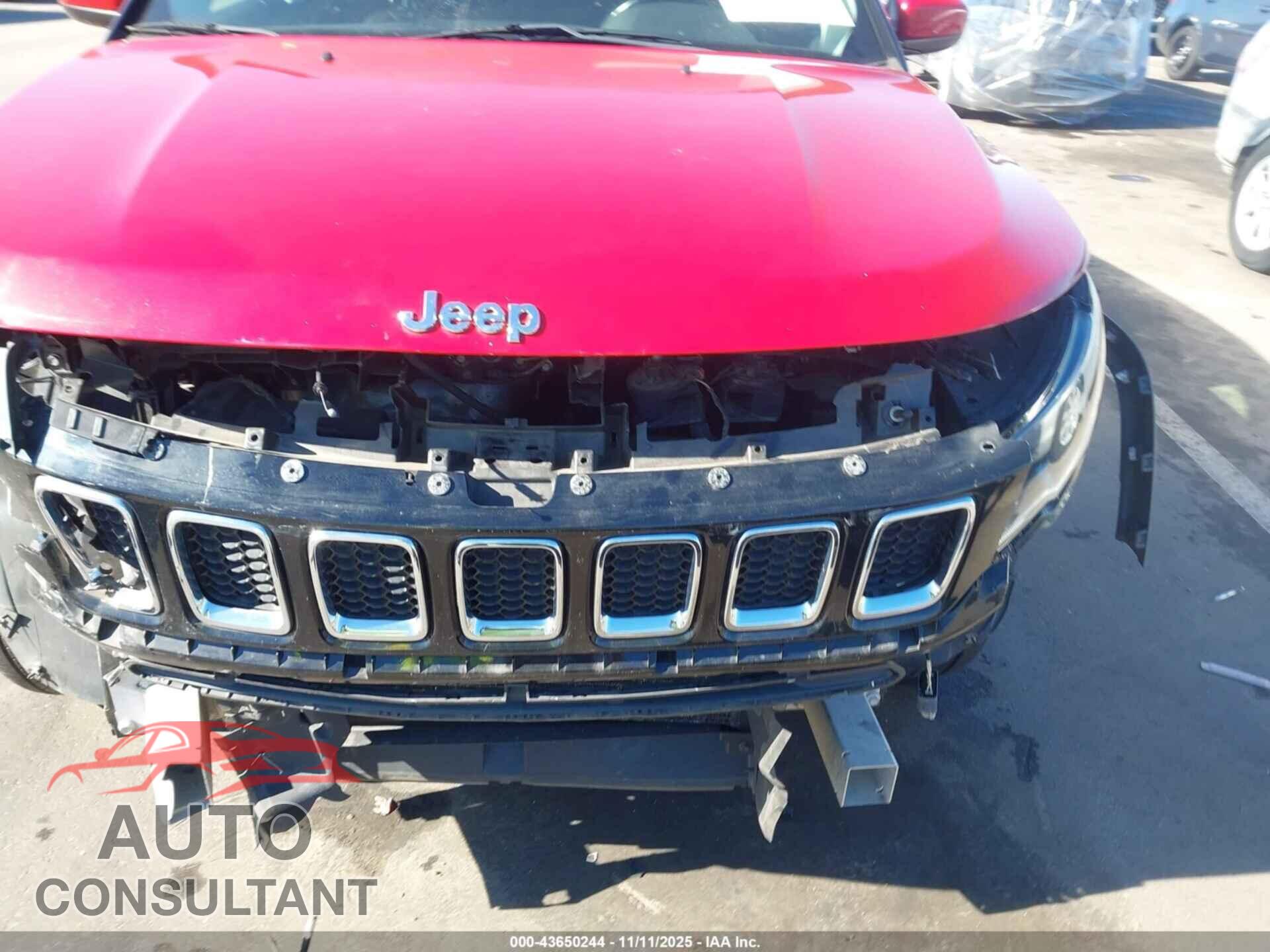 JEEP COMPASS 2018 - 3C4NJDBB2JT202755