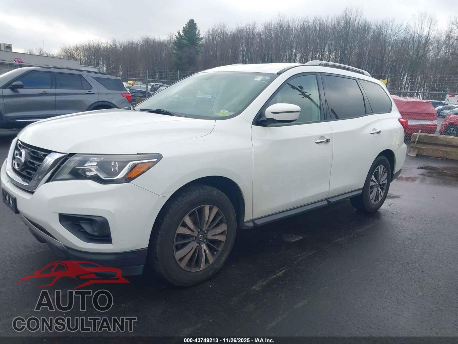 NISSAN PATHFINDER 2017 - 5N1DR2MM8HC694765
