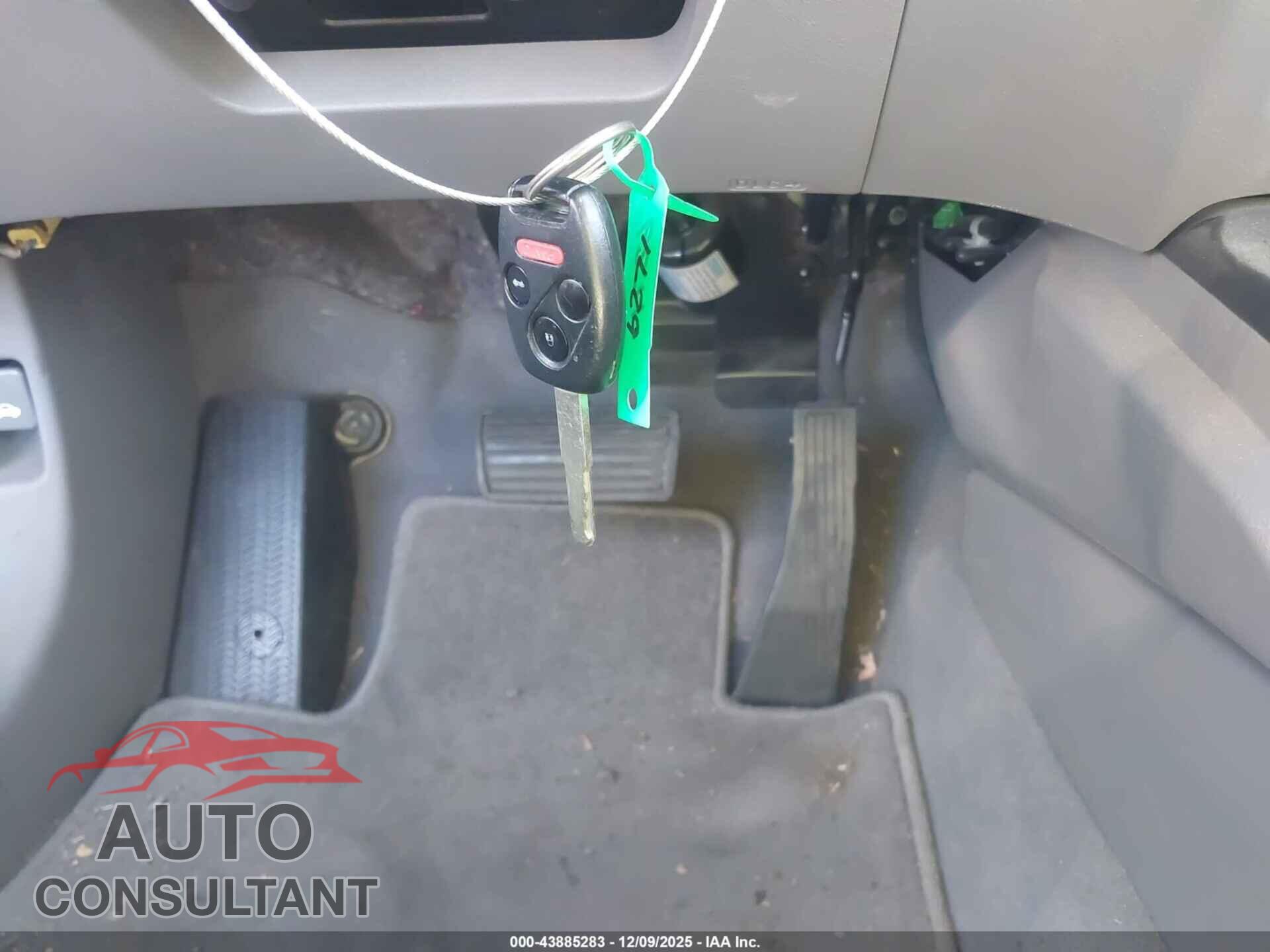 HONDA CIVIC 2009 - 1HGFA16809L021969