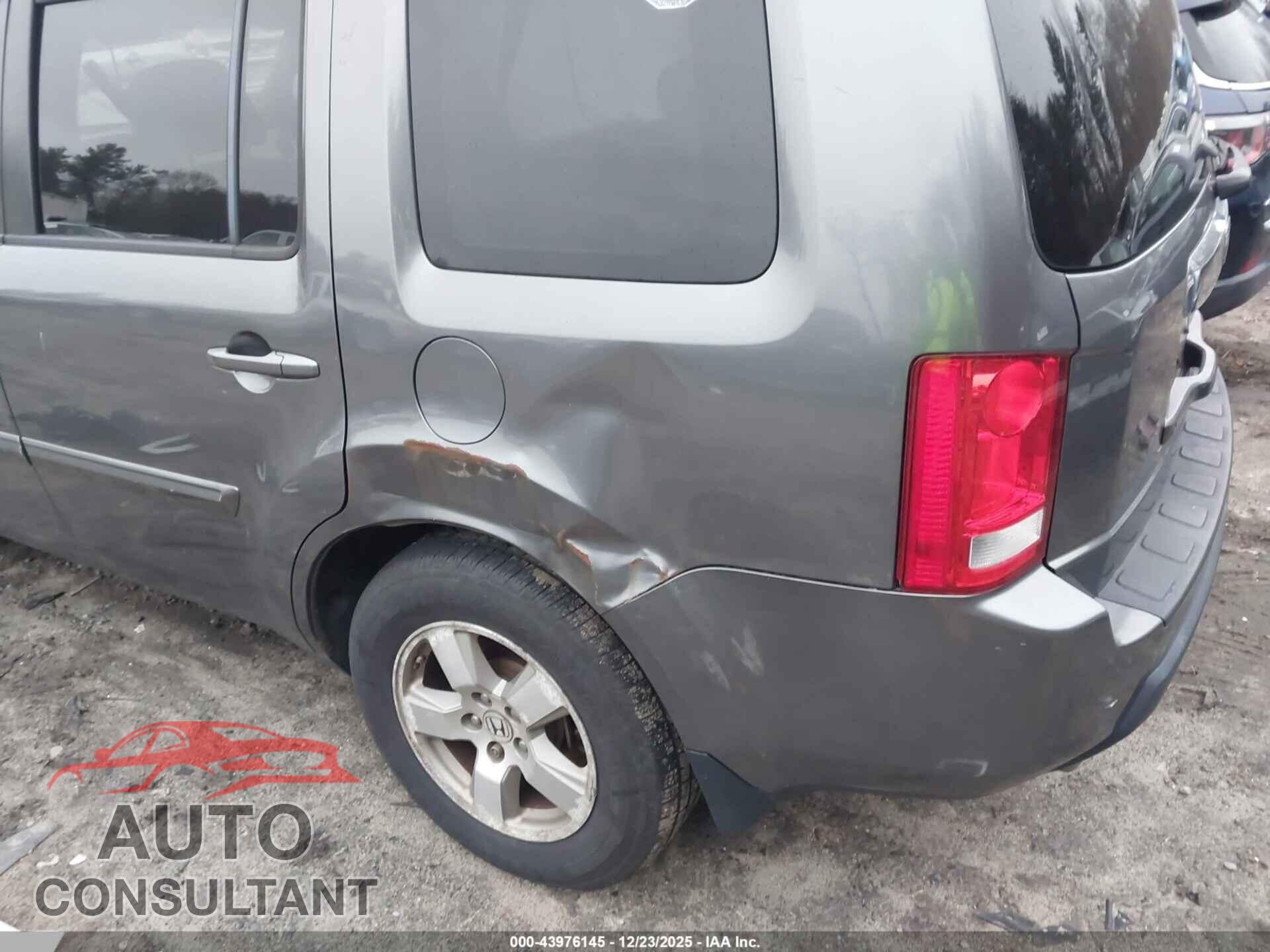HONDA PILOT 2011 - 5FNYF4H52BB055188