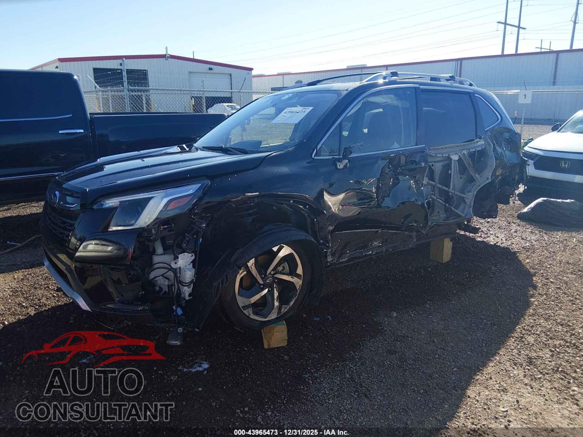 SUBARU FORESTER 2023 - JF2SKARC9PH473348