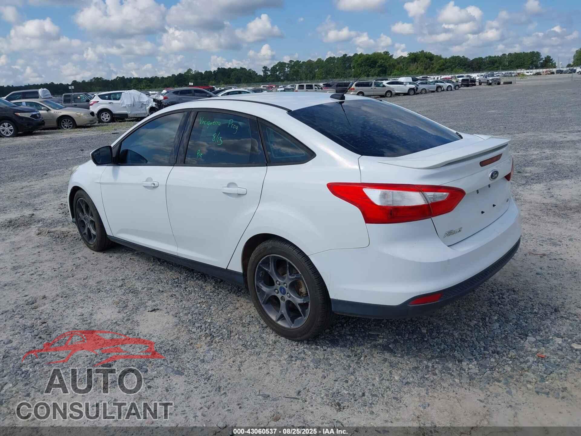 FORD FOCUS 2014 - 1FADP3F28EL278809