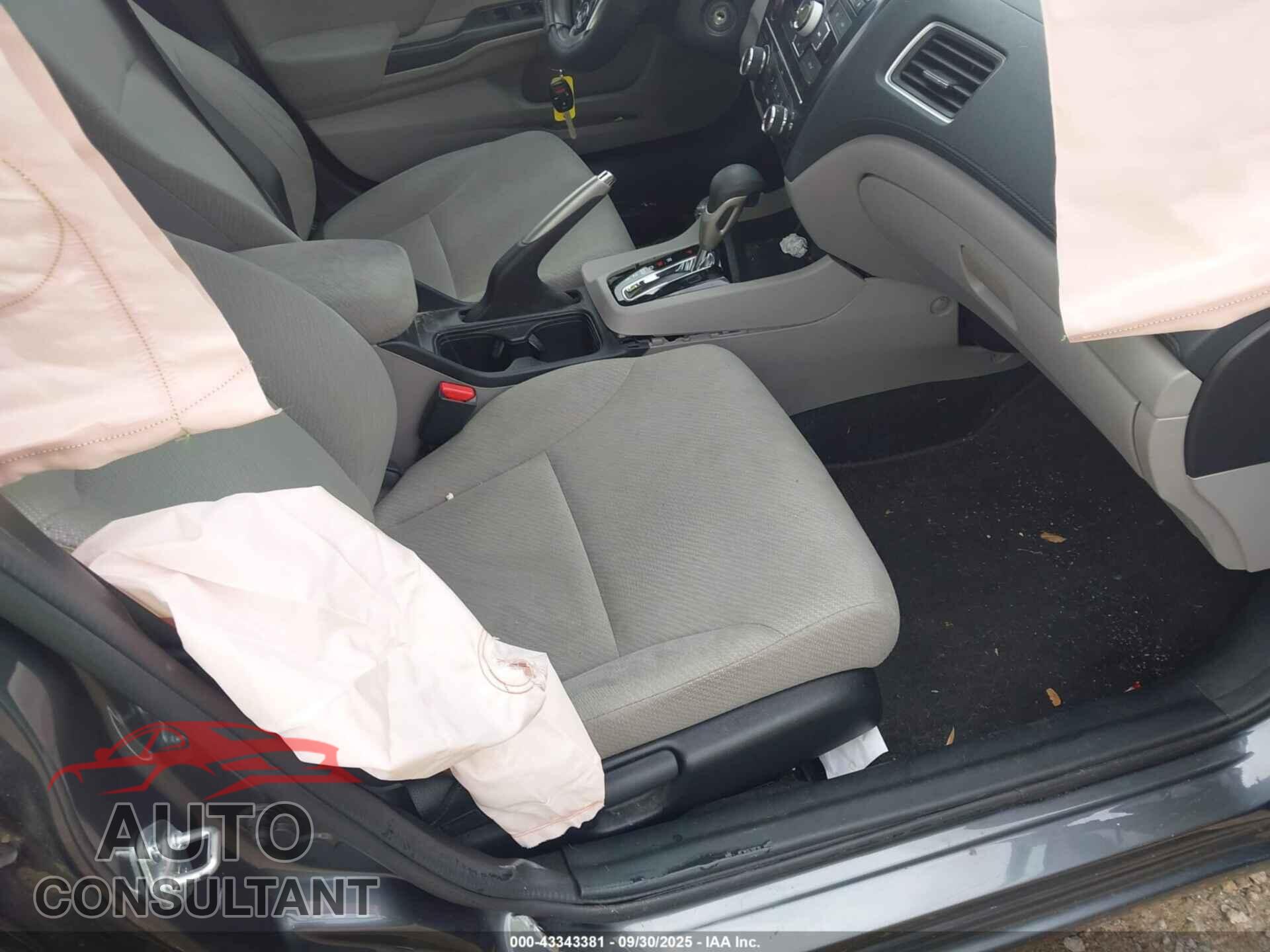 HONDA CIVIC 2013 - 19XFB2F57DE236211