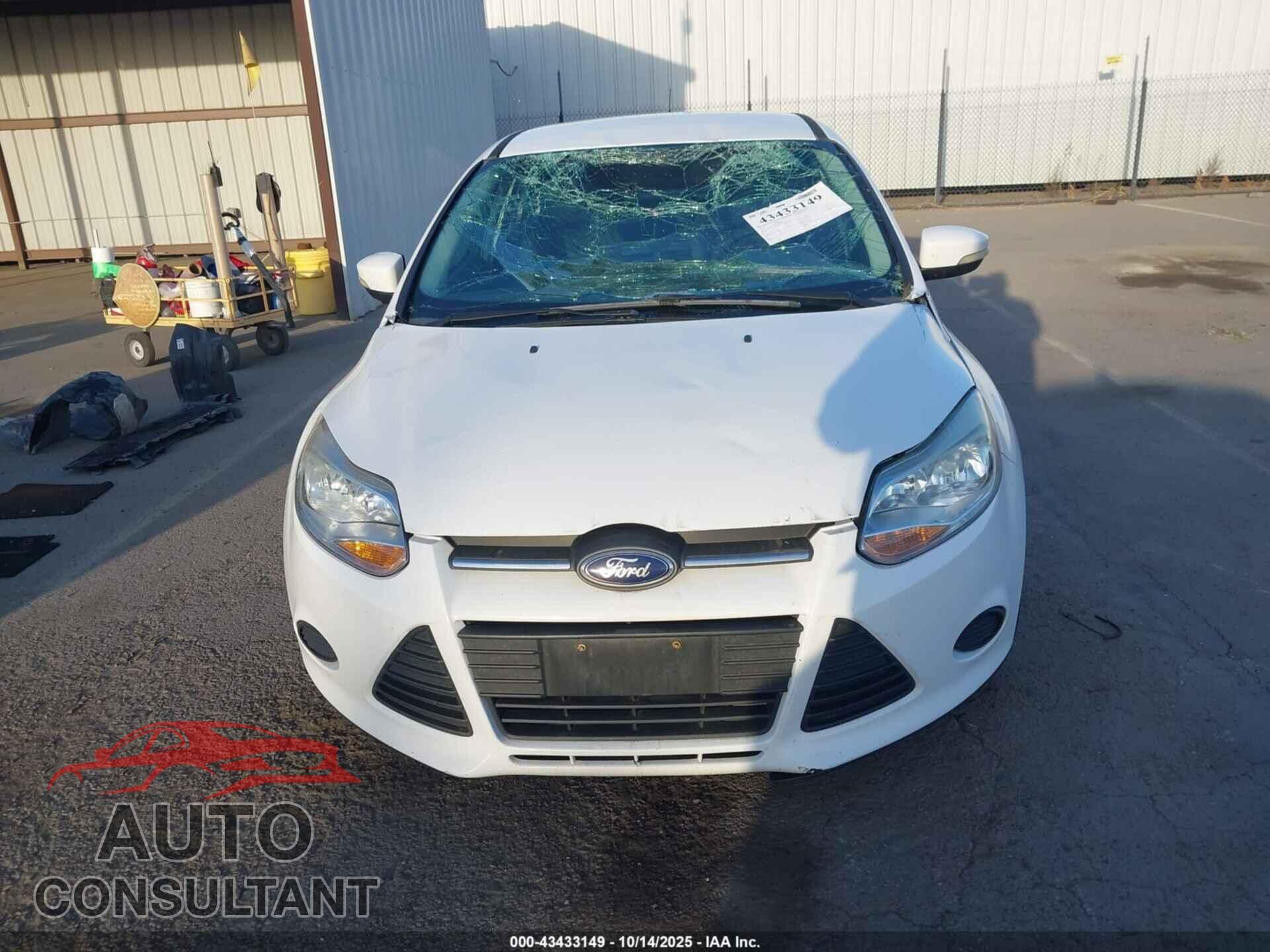FORD FOCUS 2014 - 1FADP3F25EL461777