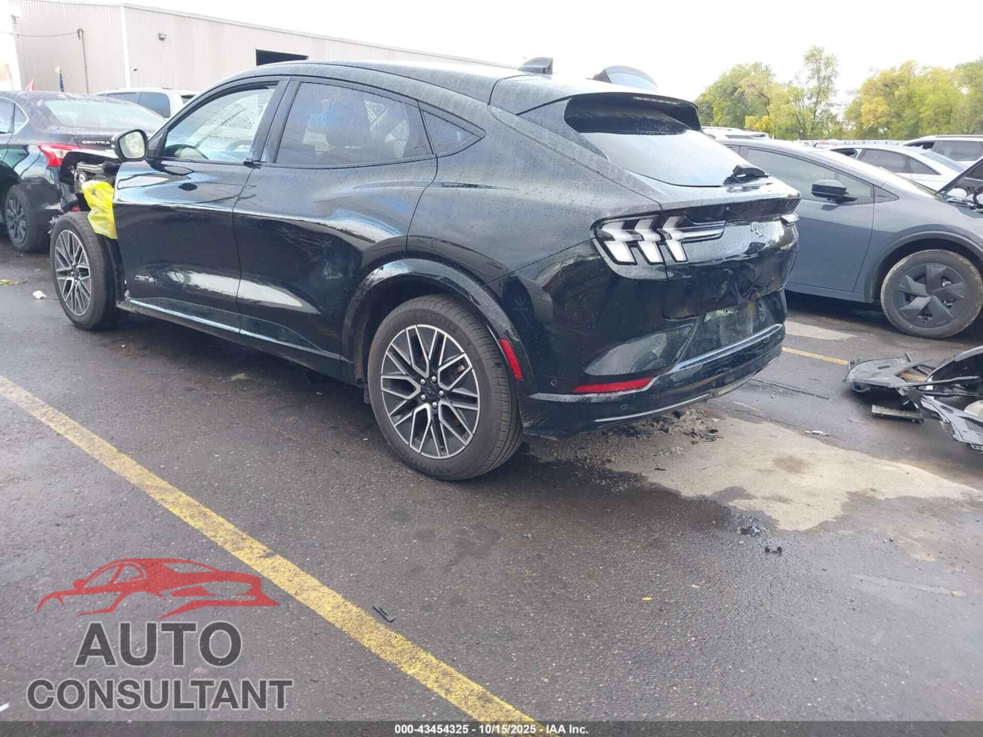 FORD MUSTANG MACH-E 2024 - 3FMTK3SU7RMA17876