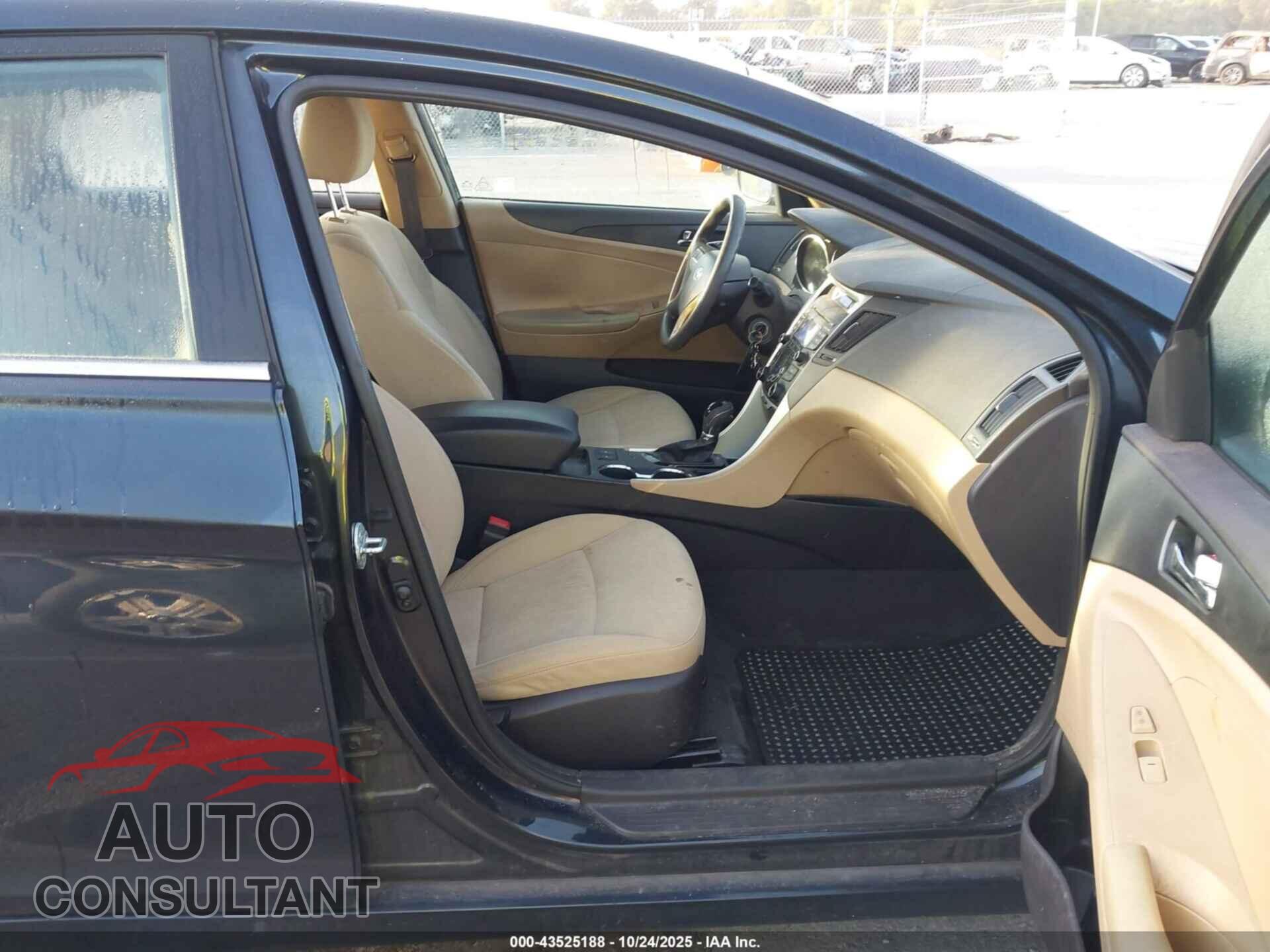HYUNDAI SONATA 2013 - 5NPEB4AC3DH730171