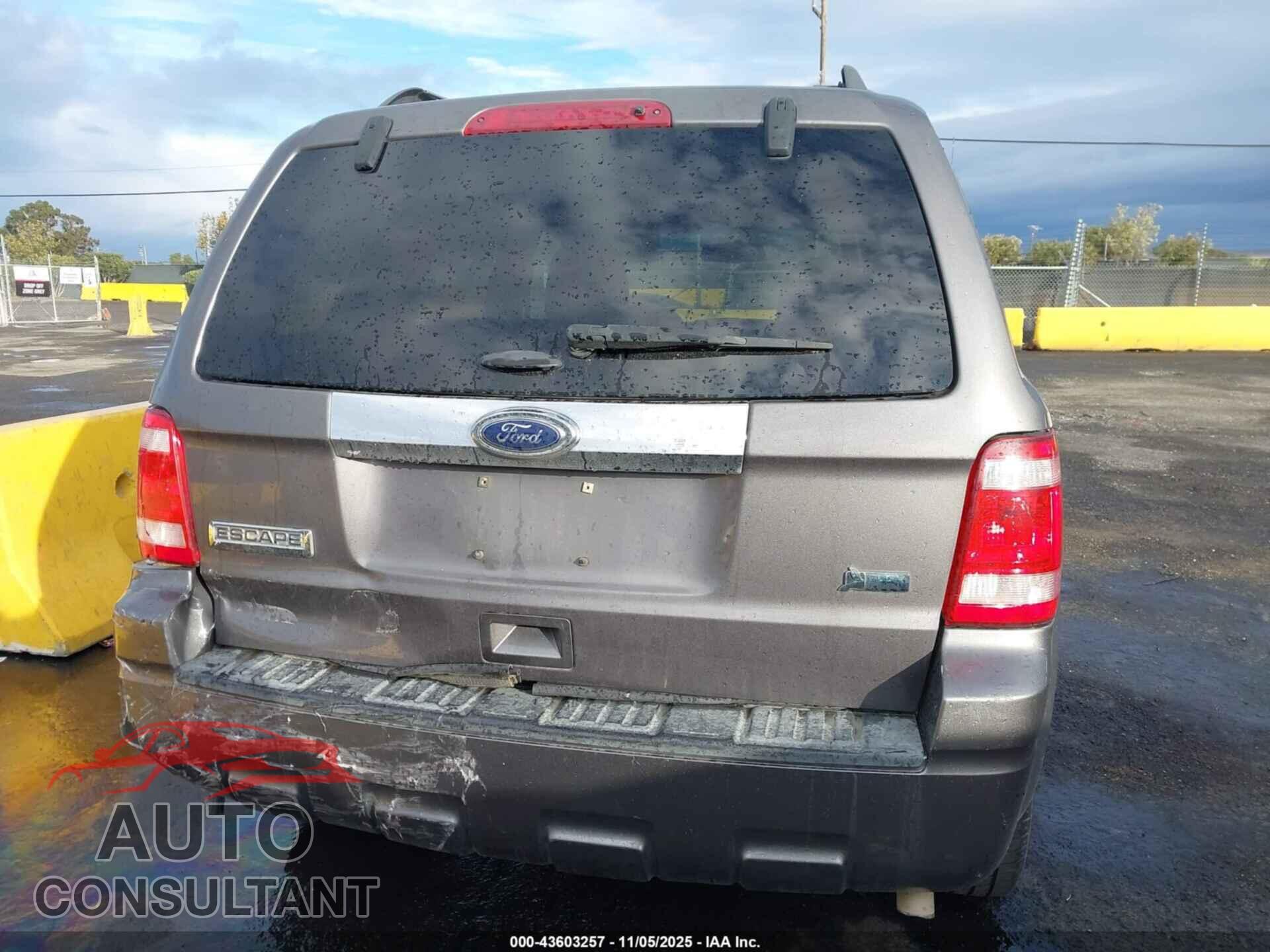 FORD ESCAPE 2011 - 1FMCU0EG5BKC42311