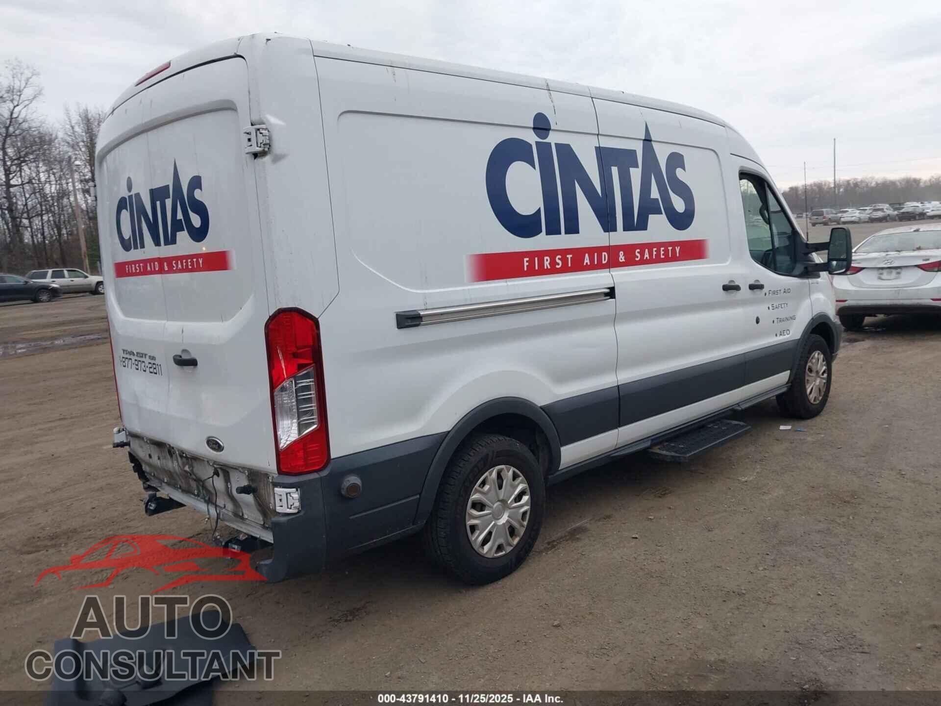 FORD TRANSIT-150 2017 - 1FTYE2CM2HKB18596