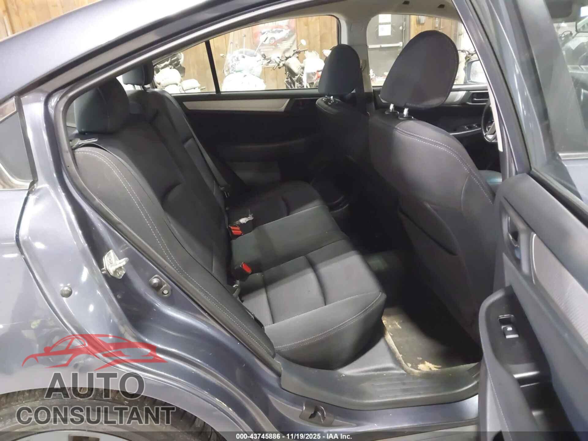SUBARU LEGACY 2015 - 4S3BNAA67F3020482