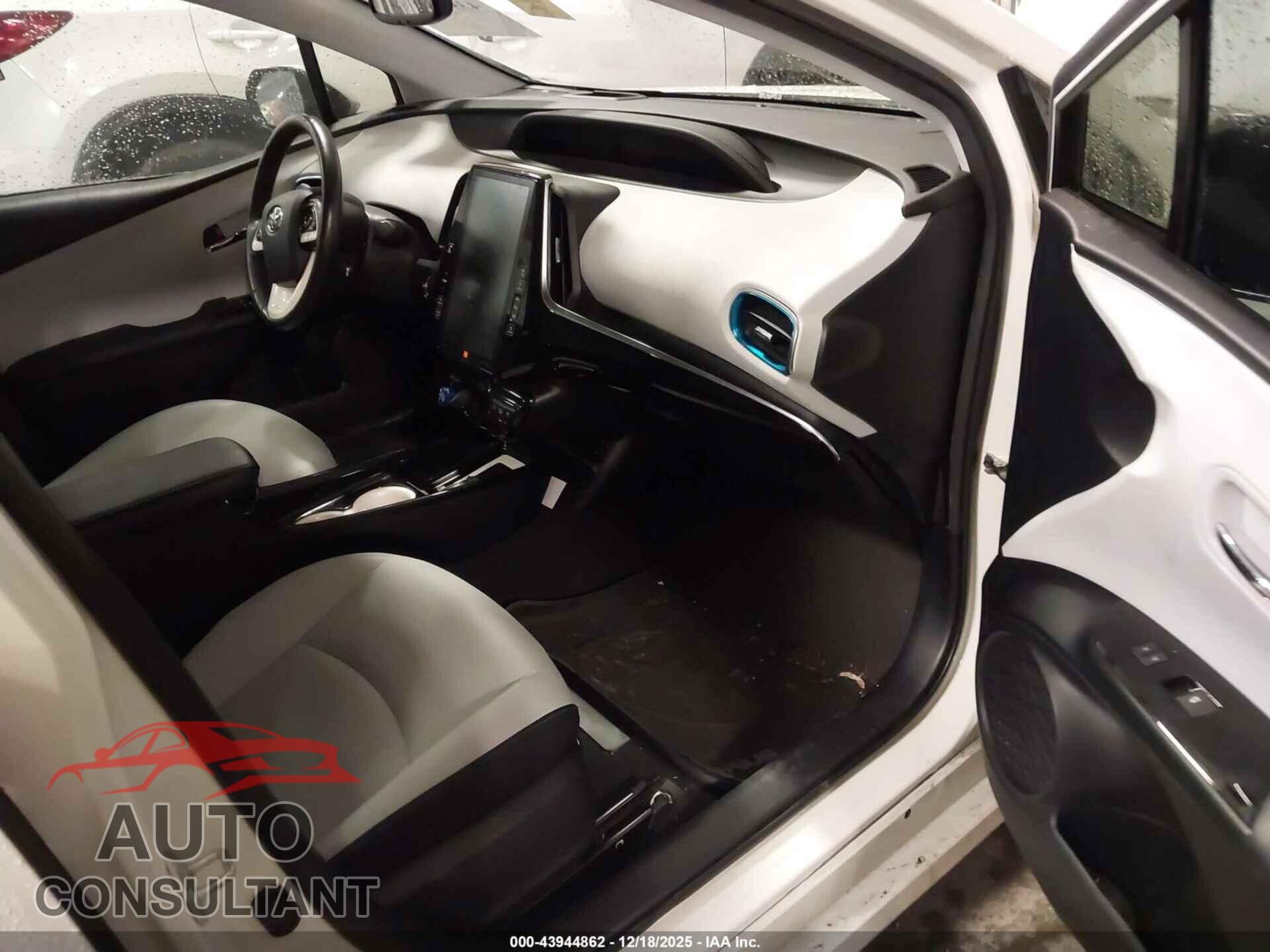 TOYOTA PRIUS PRIME 2018 - JTDKARFP2J3075233