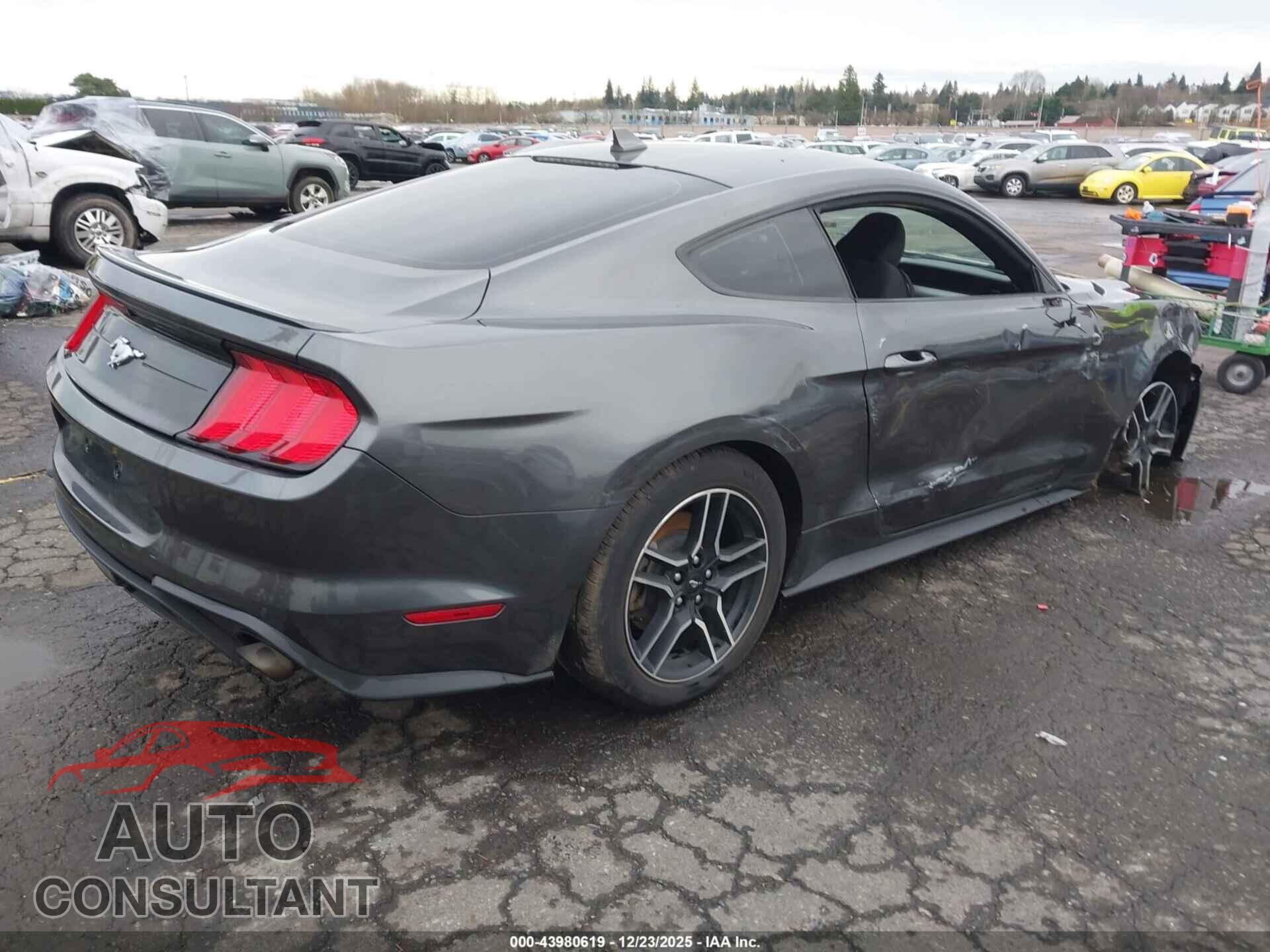 FORD MUSTANG 2020 - 1FA6P8TH1L5183458