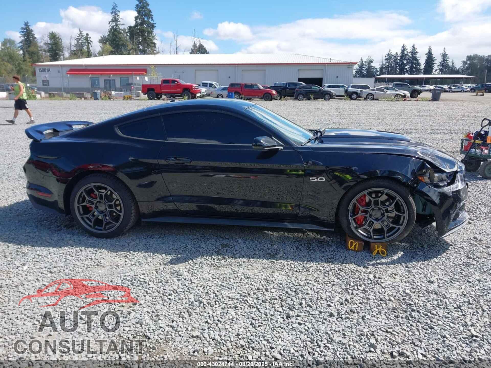 FORD MUSTANG 2015 - 1FA6P8CF6F5418777