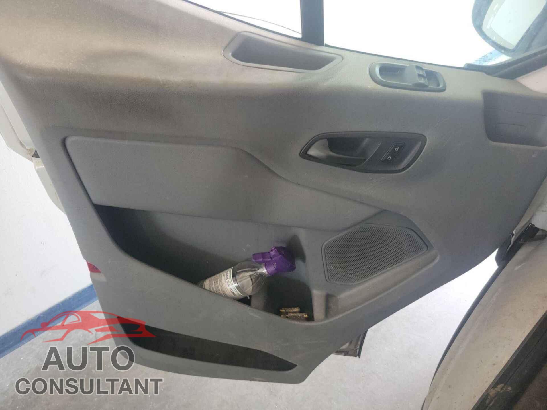 FORD TRANSIT 2019 - 1FTYE2CM6KKA08691