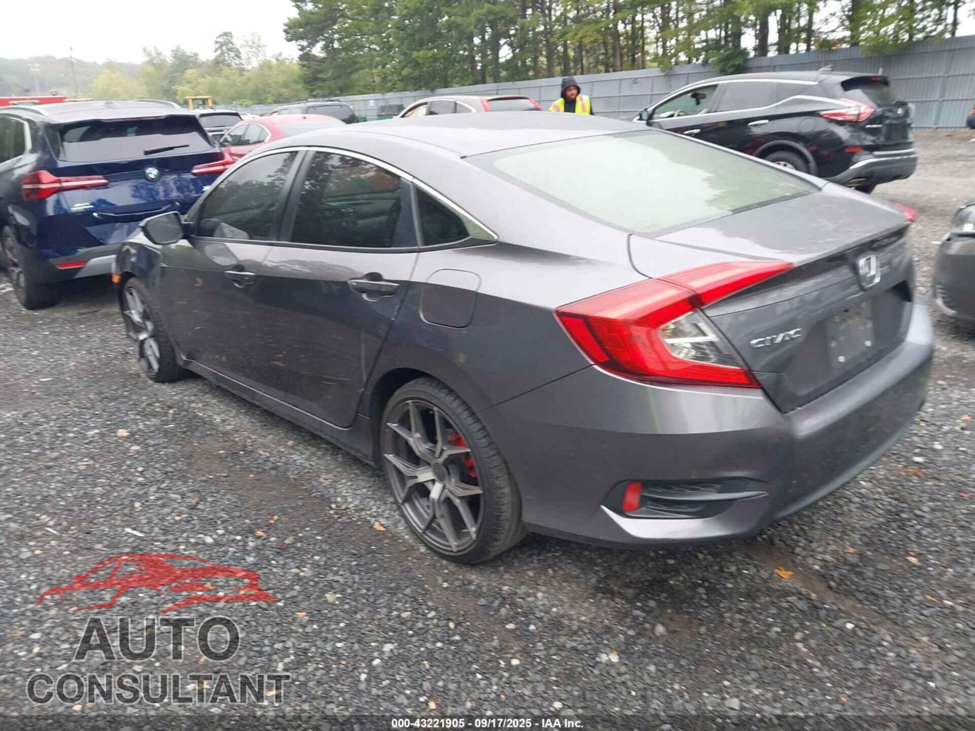 HONDA CIVIC 2017 - 19XFC2F55HE224609