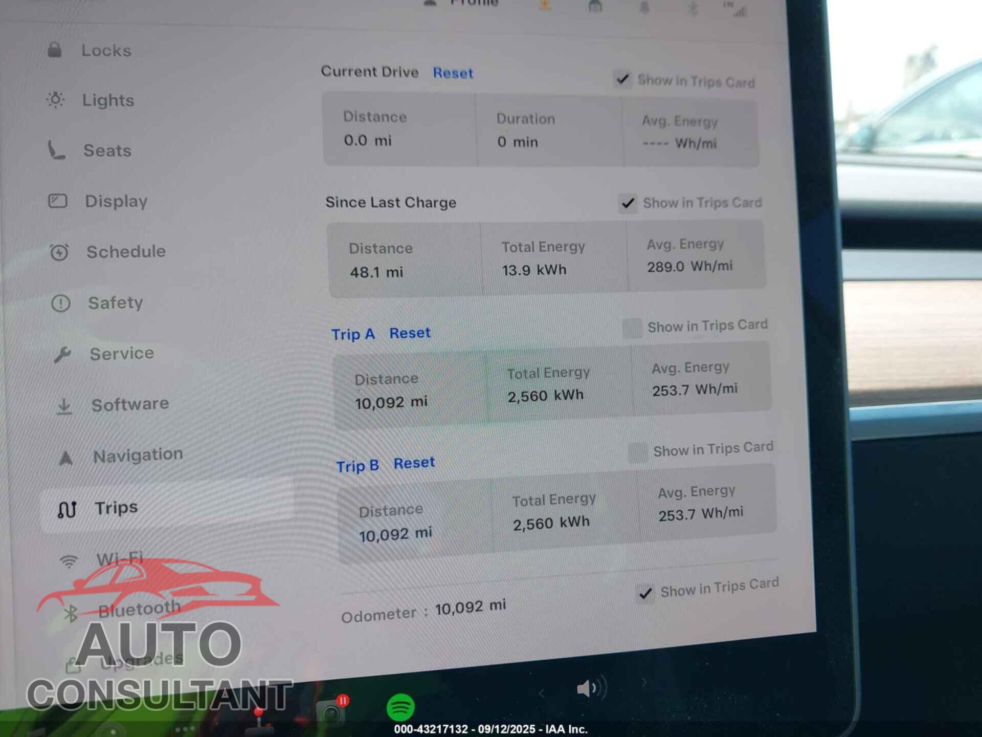 TESLA MODEL Y 2024 - 7SAYGDEE8RF078151