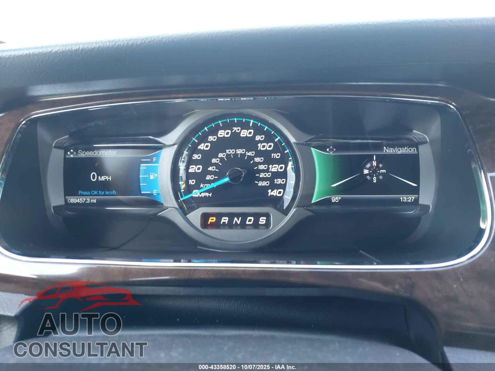 FORD TAURUS 2016 - 1FAHP2F84GG111181