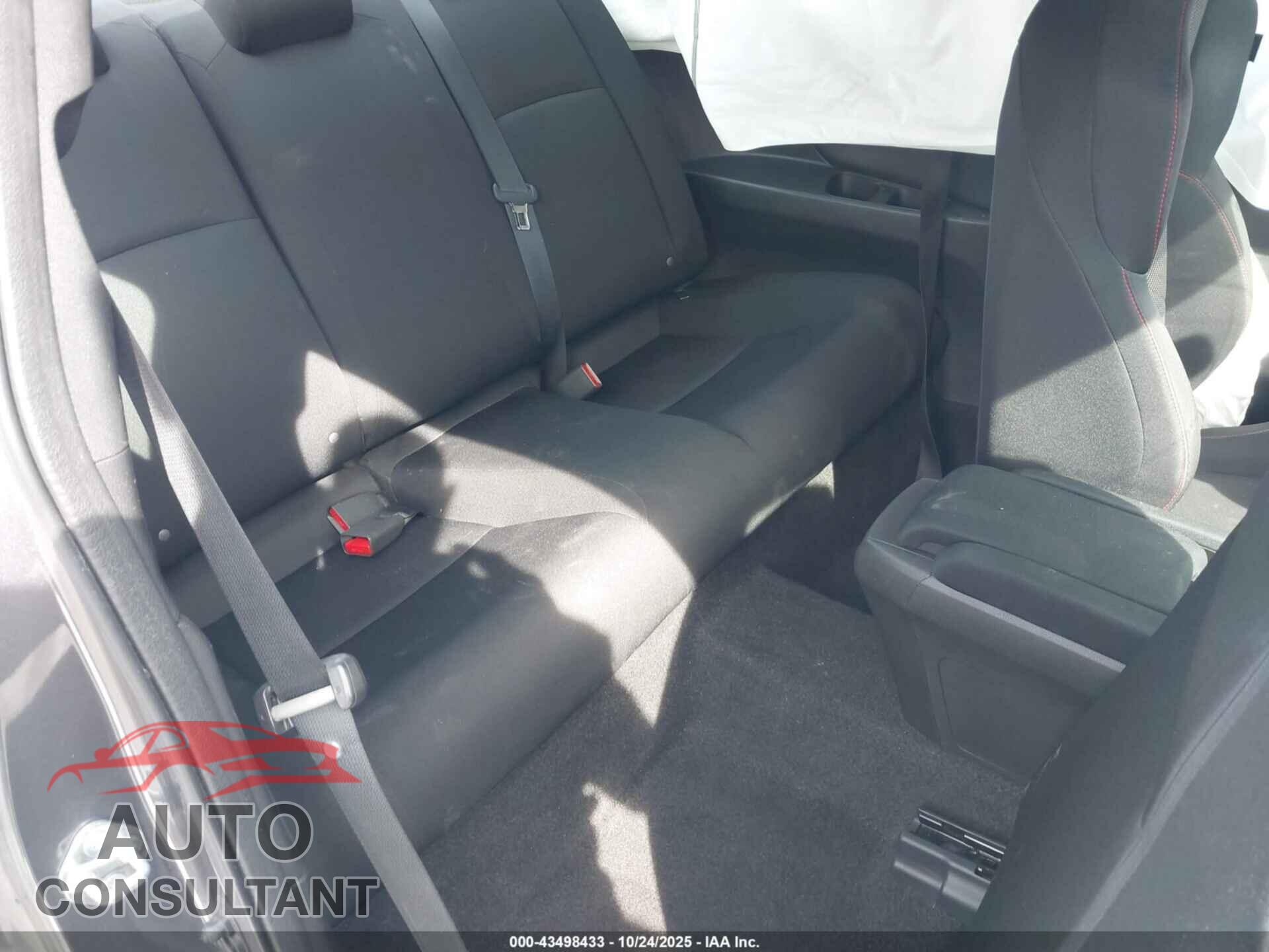 HONDA CIVIC 2017 - 2HGFC3A58HH755502