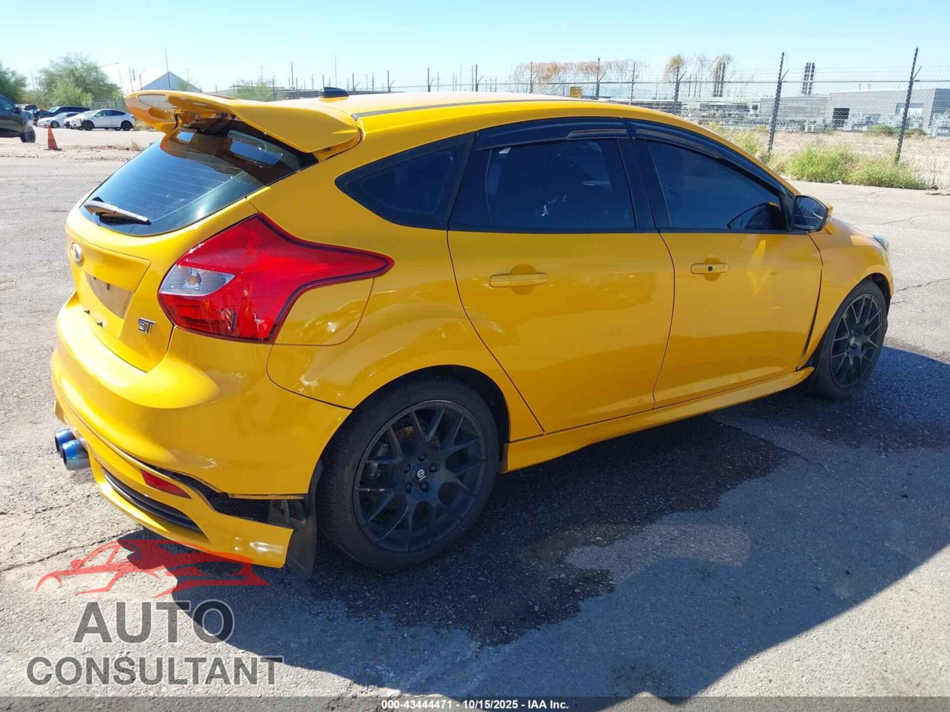 FORD FOCUS ST 2013 - 1FADP3L95DL145361