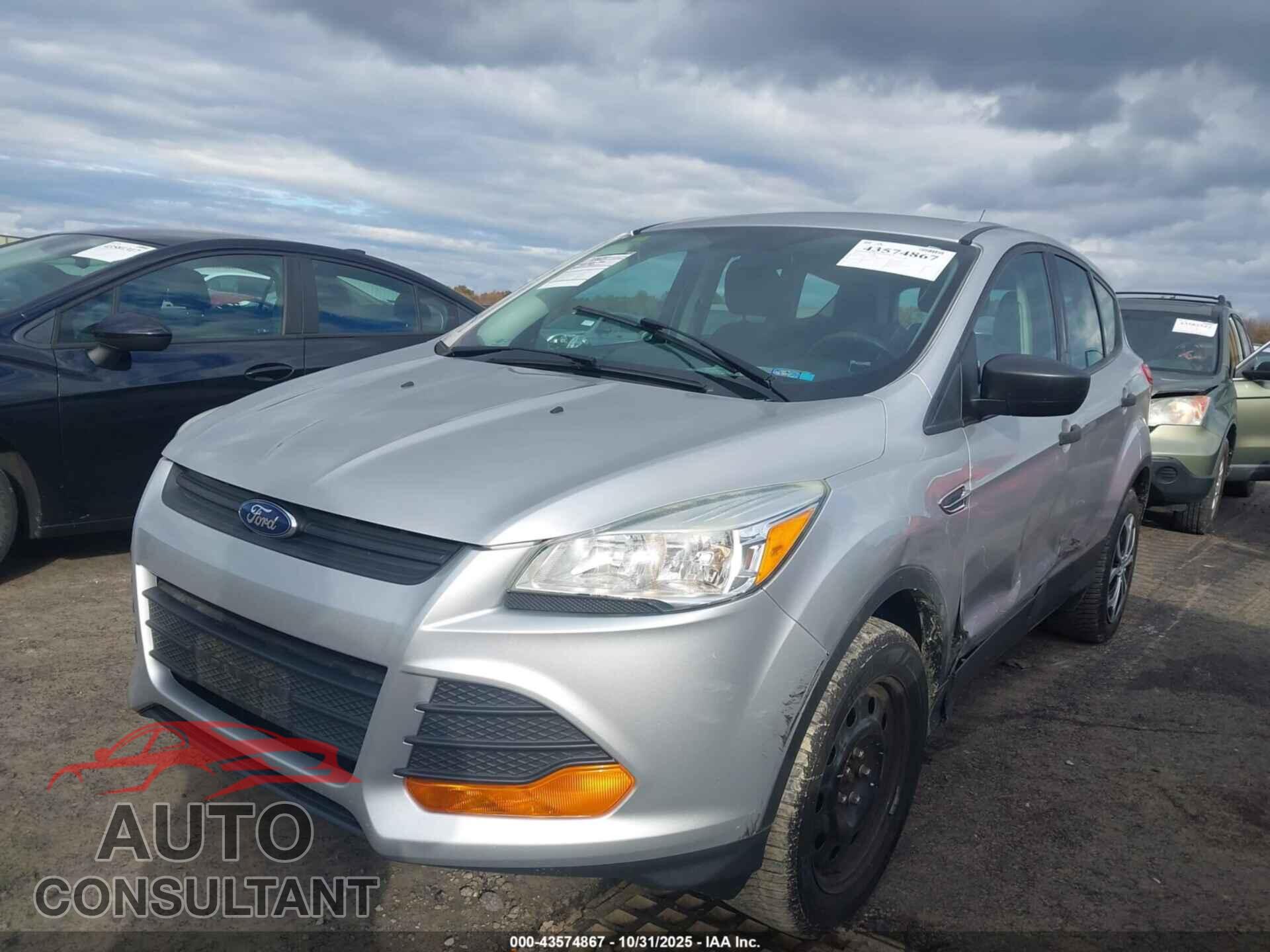 FORD ESCAPE 2016 - 1FMCU0F75GUB55650