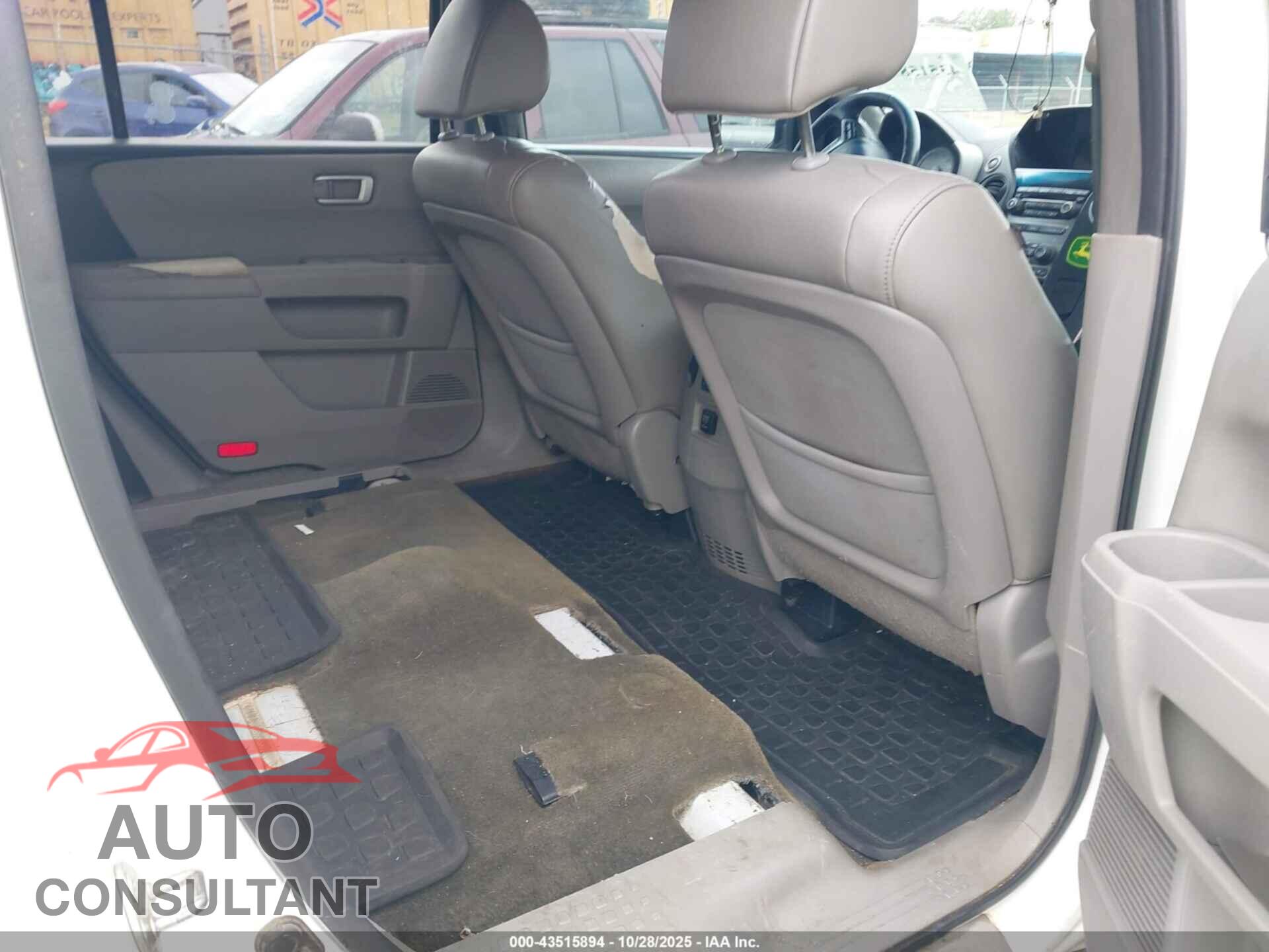 HONDA PILOT 2013 - 5FNYF3H70DB045208